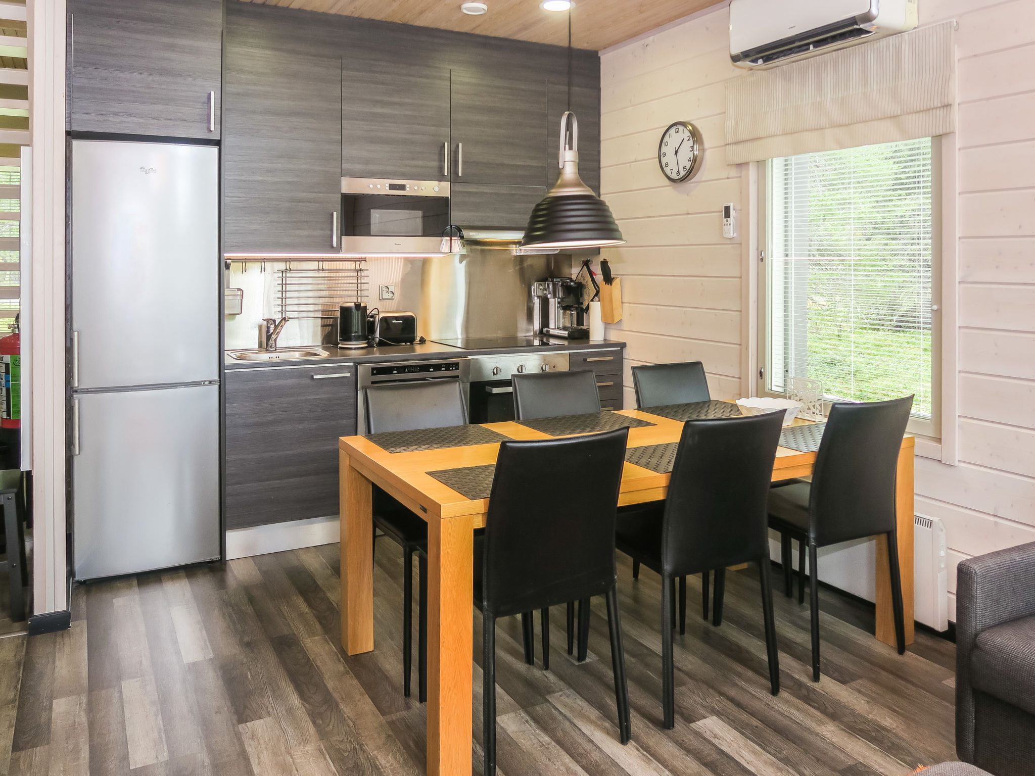 Villa vuosseli a 2-Binnen