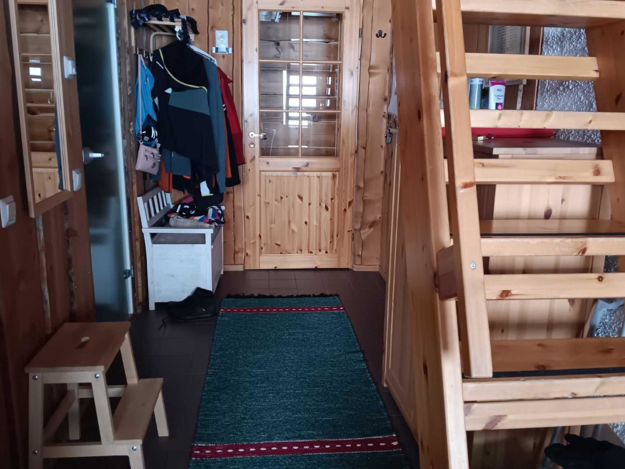 Otsontupa 2-Inside