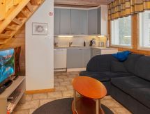 Ruka snow and sun 4