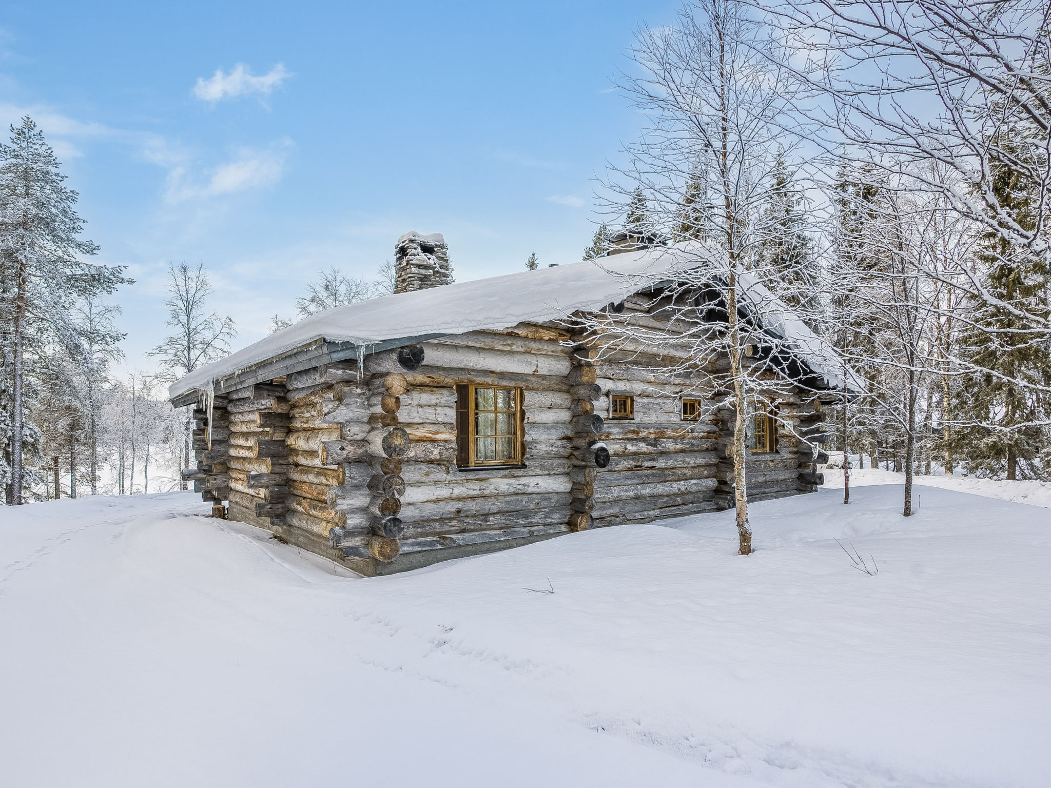 Kuontijärvi b - Binnen