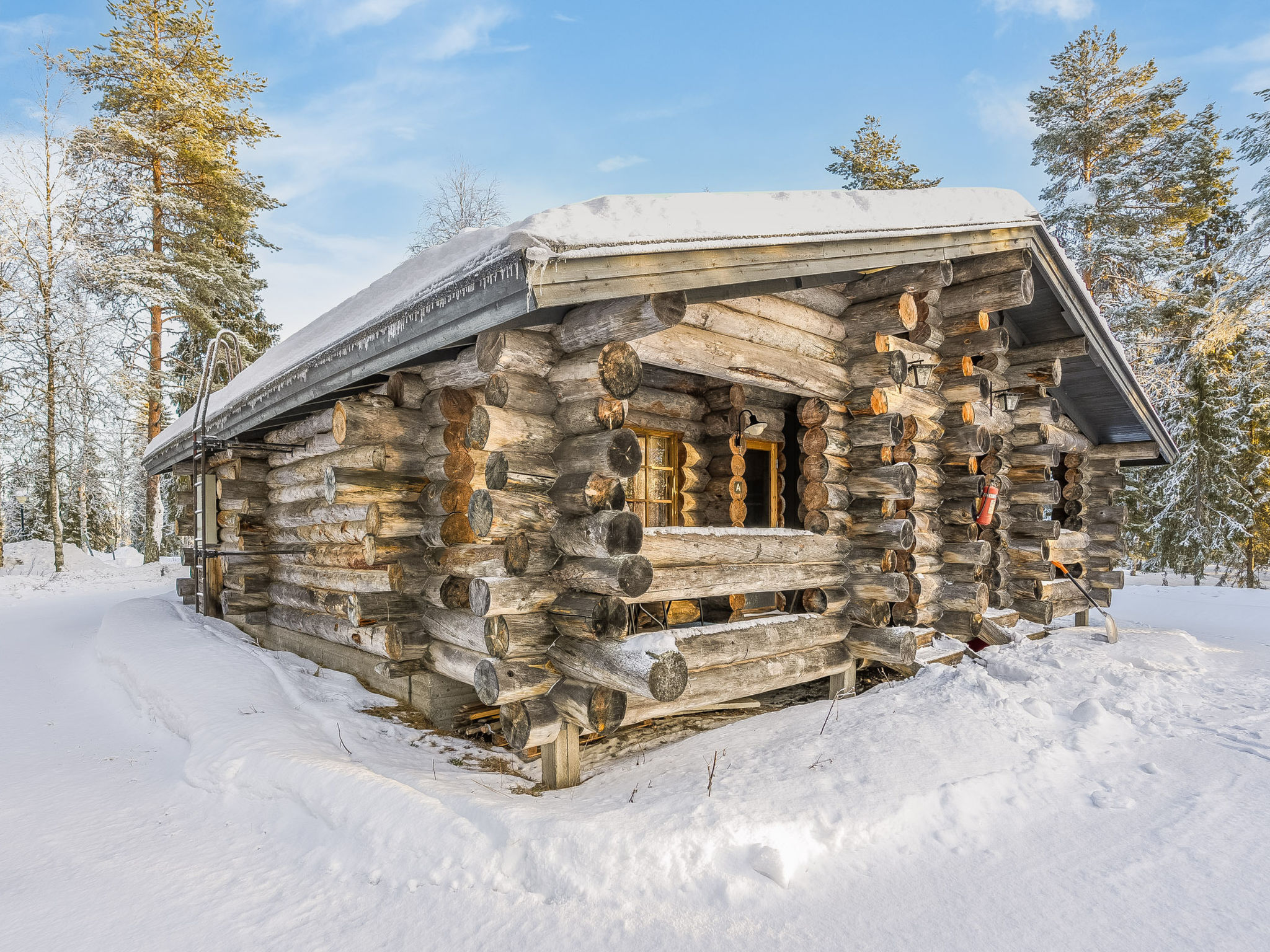 Kuontijärvi a - Binnen