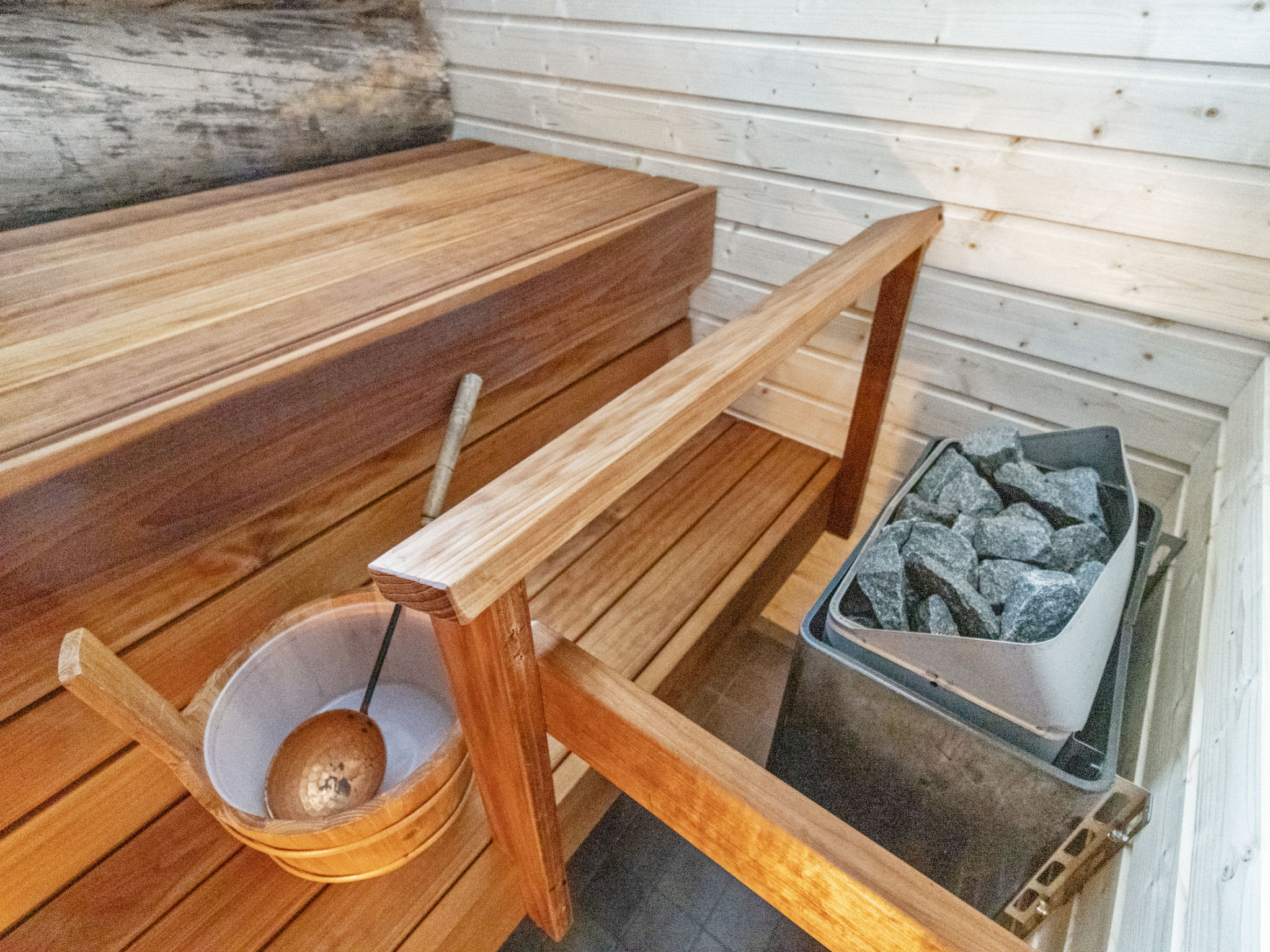 Kuontijärvi a - Binnen