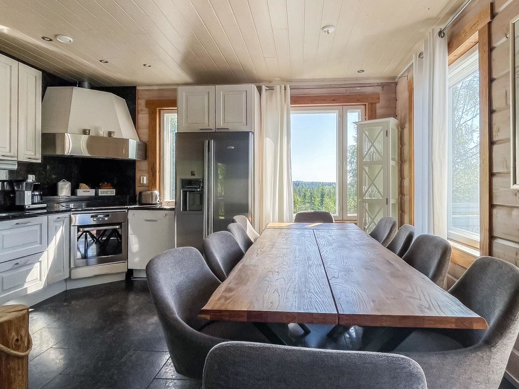 Photo of Saaruan aurinko