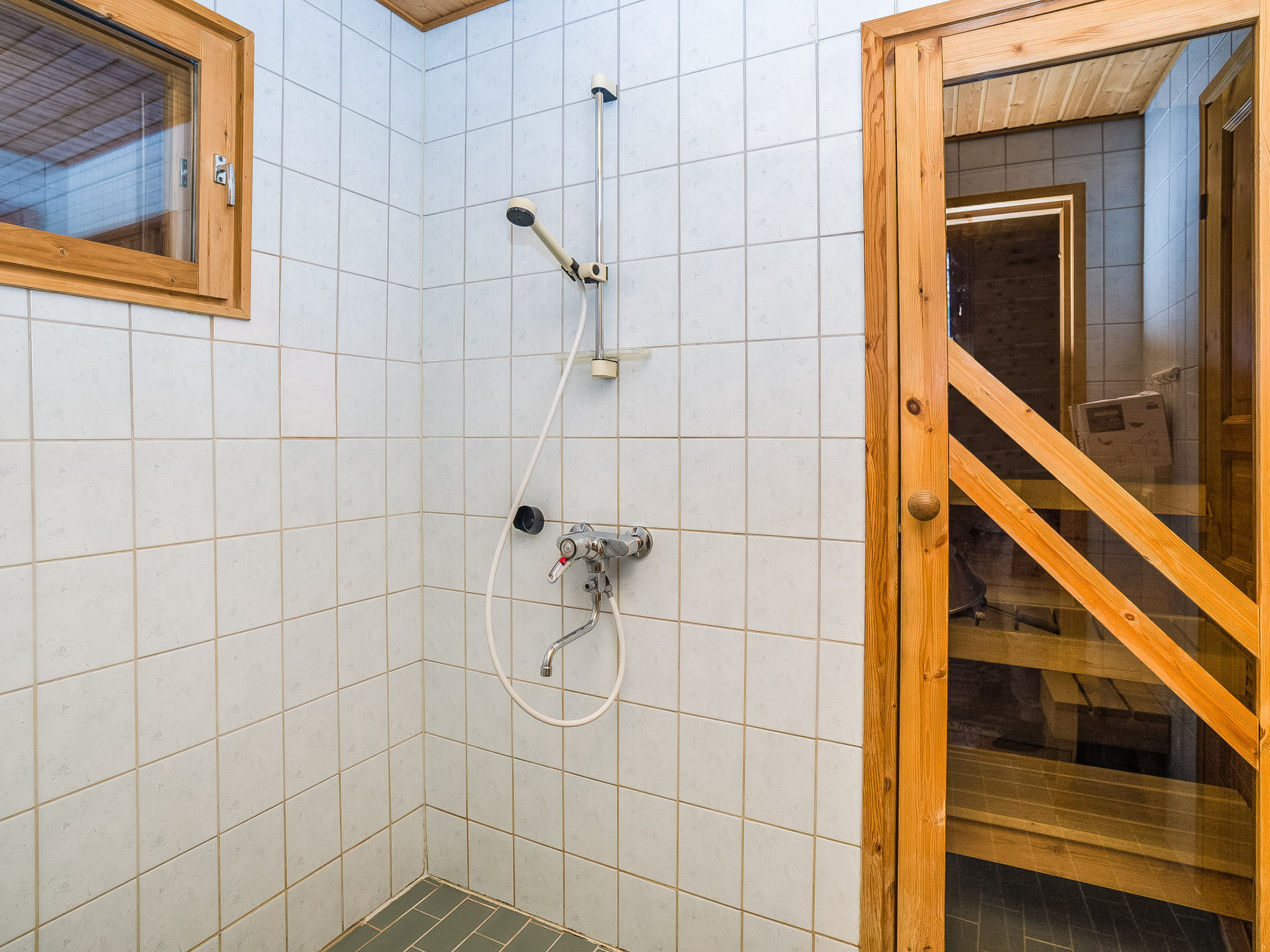 Pohjaskoti a - Binnen