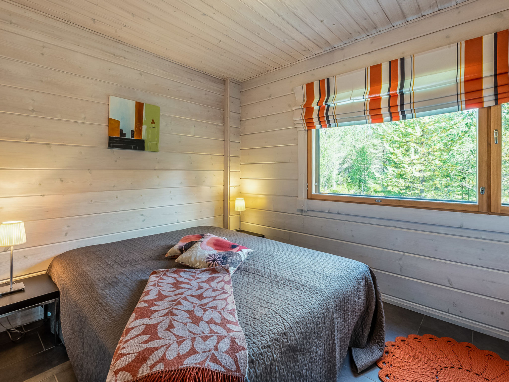 Lapinukonkäännös - Dedans