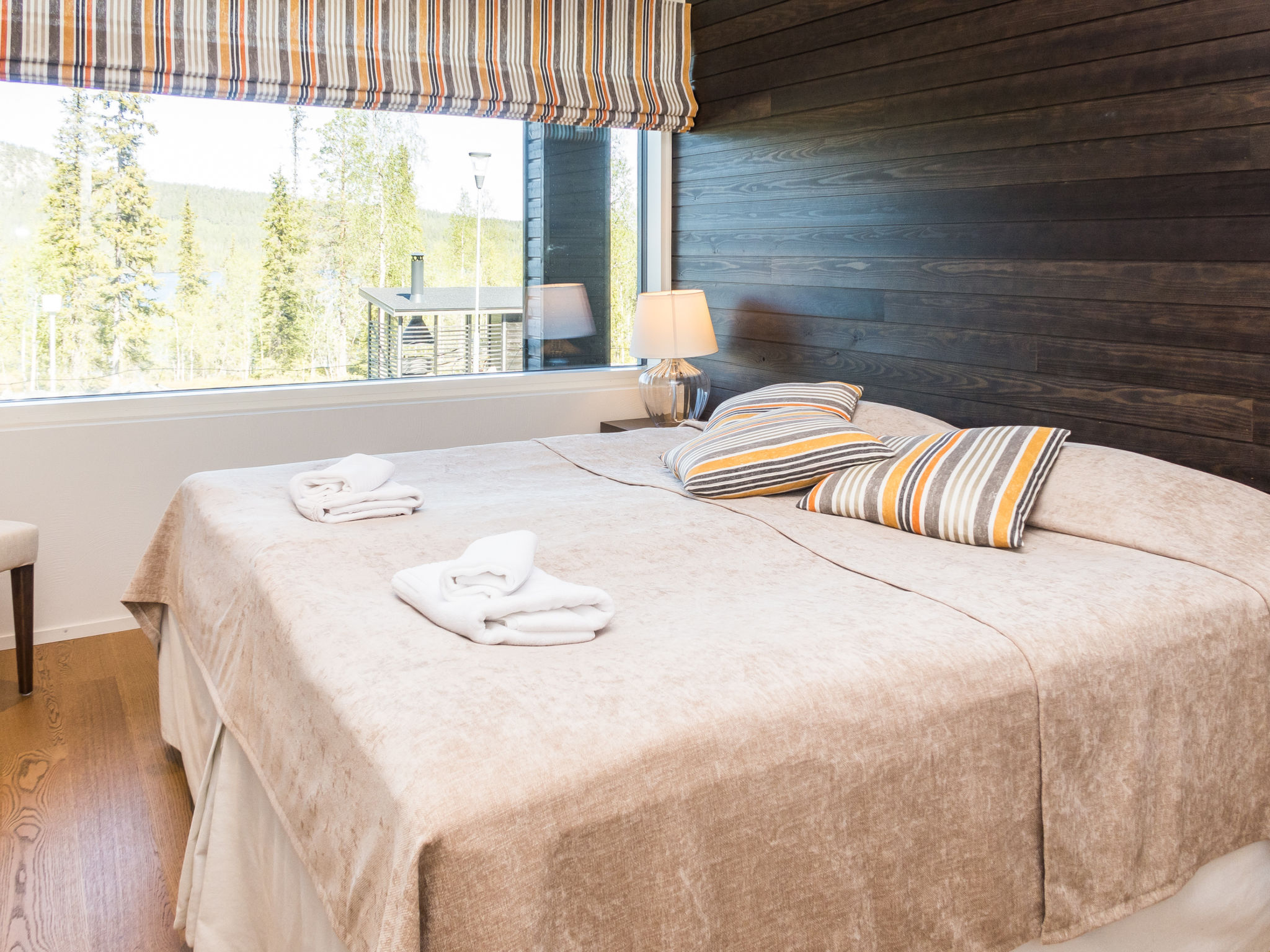 Holy lake chalet b - Binnen