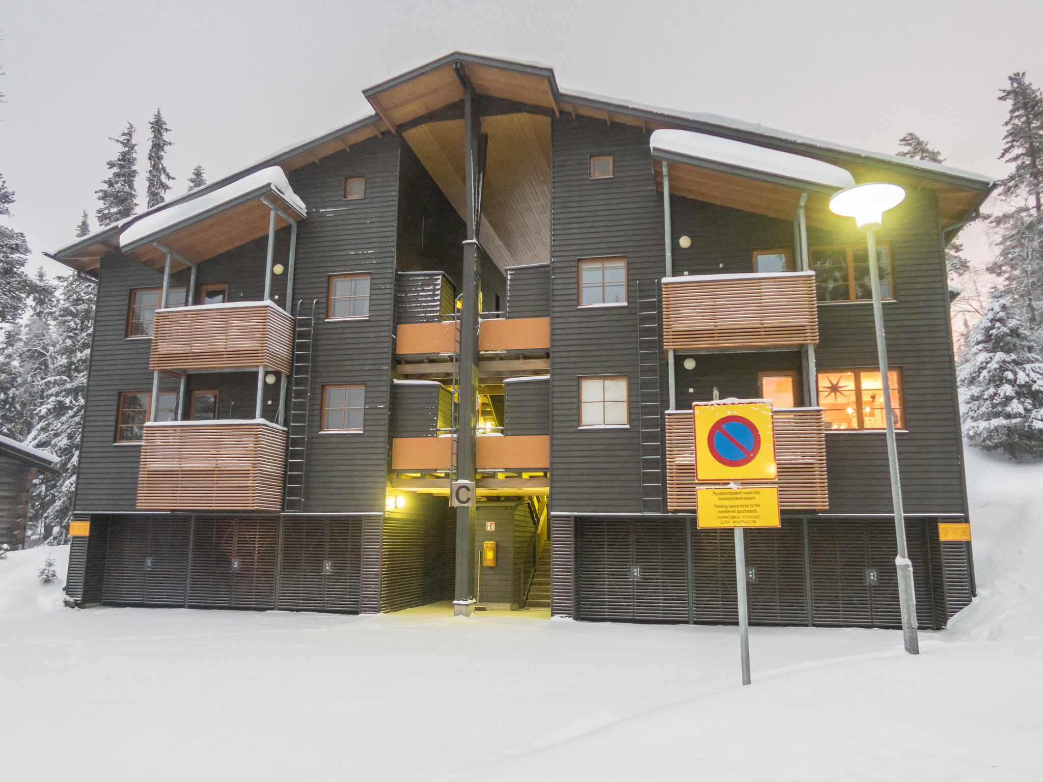Karhunvartijan linna c24