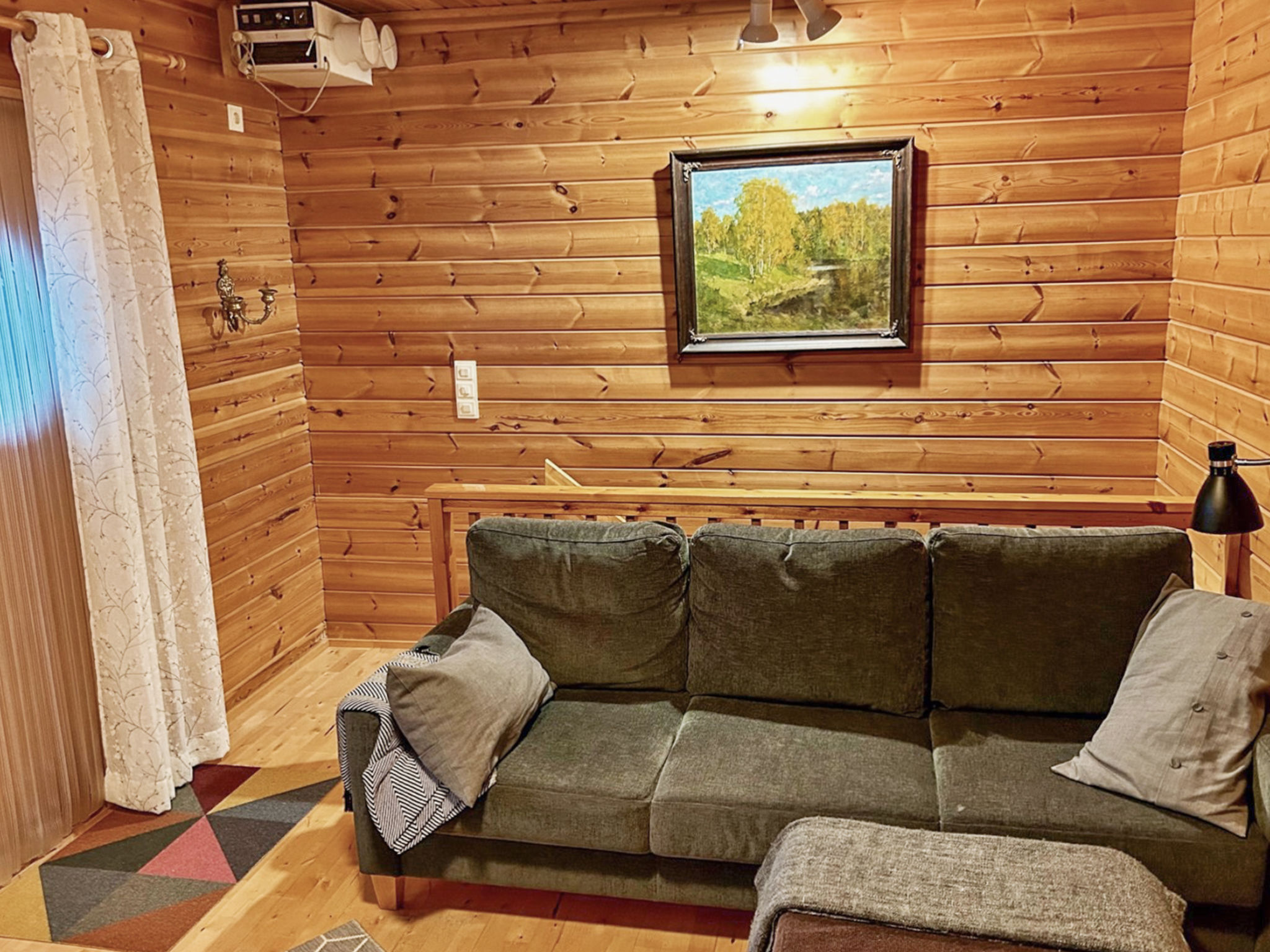 Ruka-ihtinki 4 a 3 - Inside
