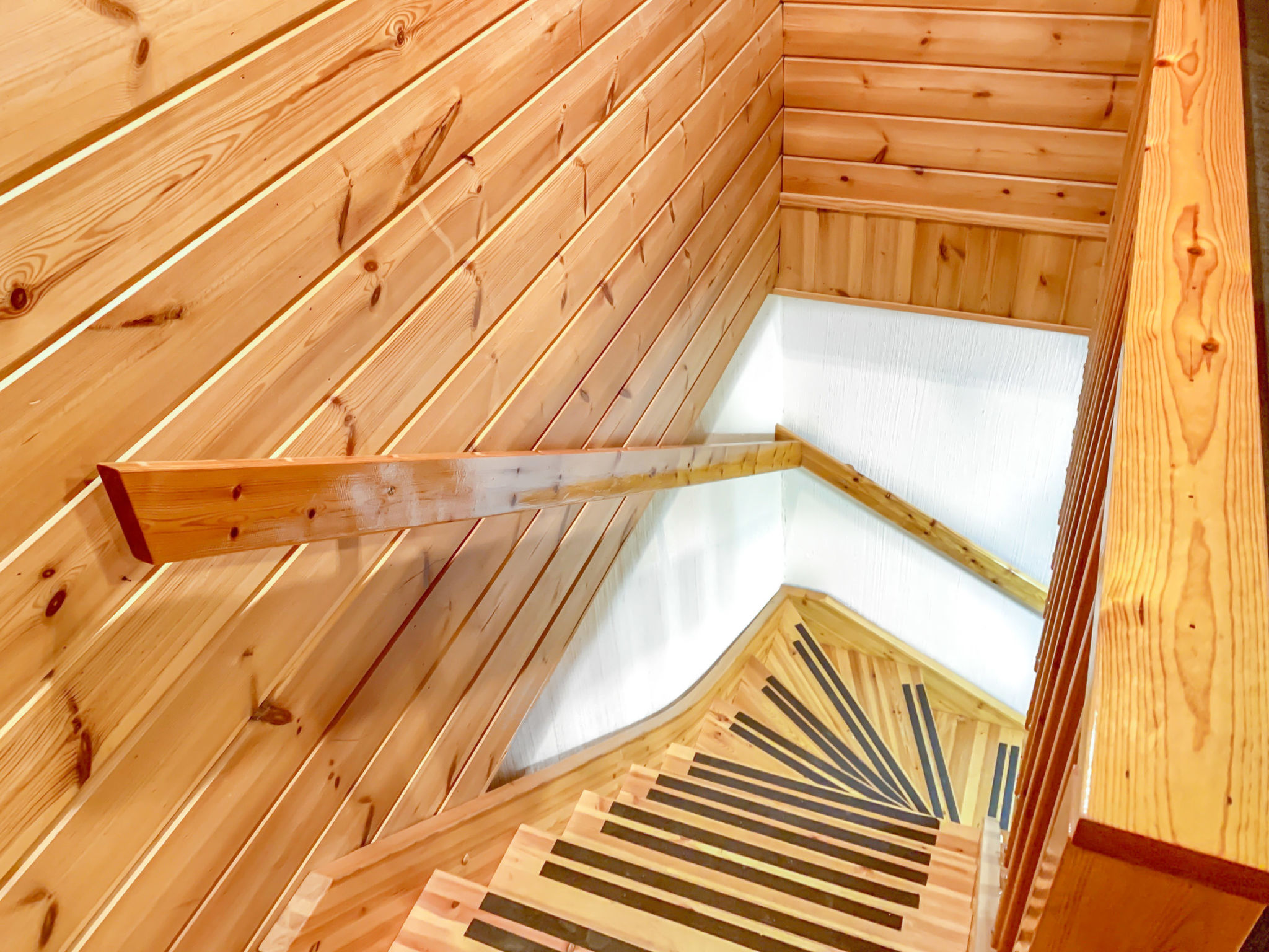 Ruka-ihtinki 4 a 3 - Inside