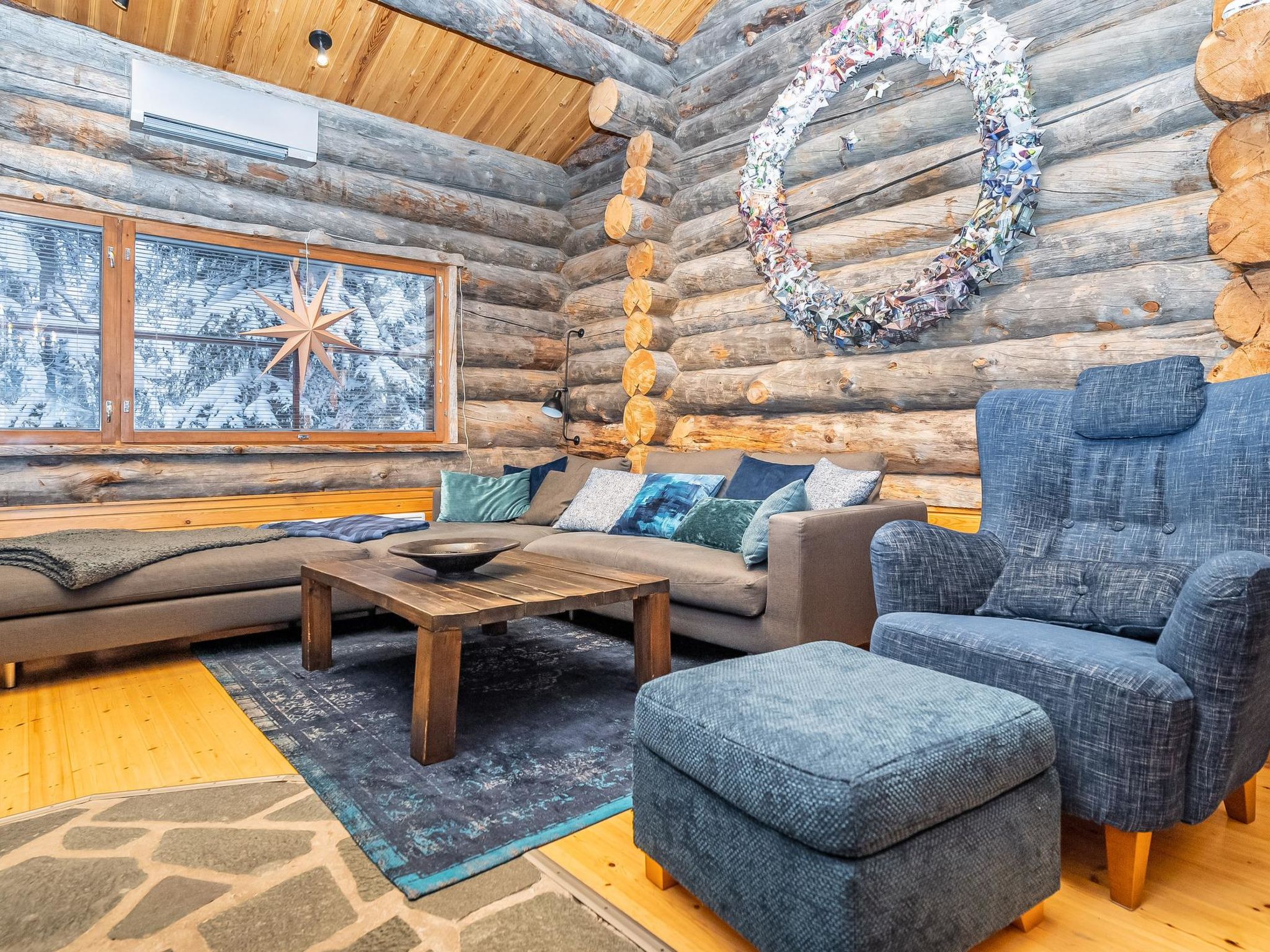 Photo of Ruka-rokova 2