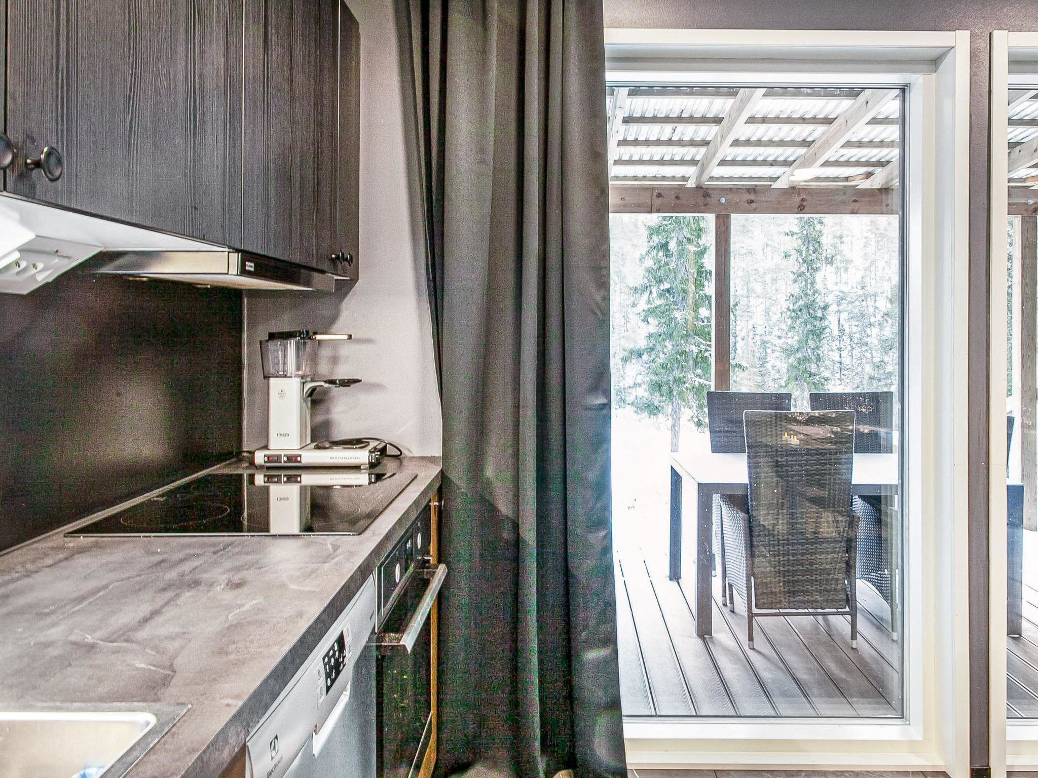 Photo of Villa ukkometso