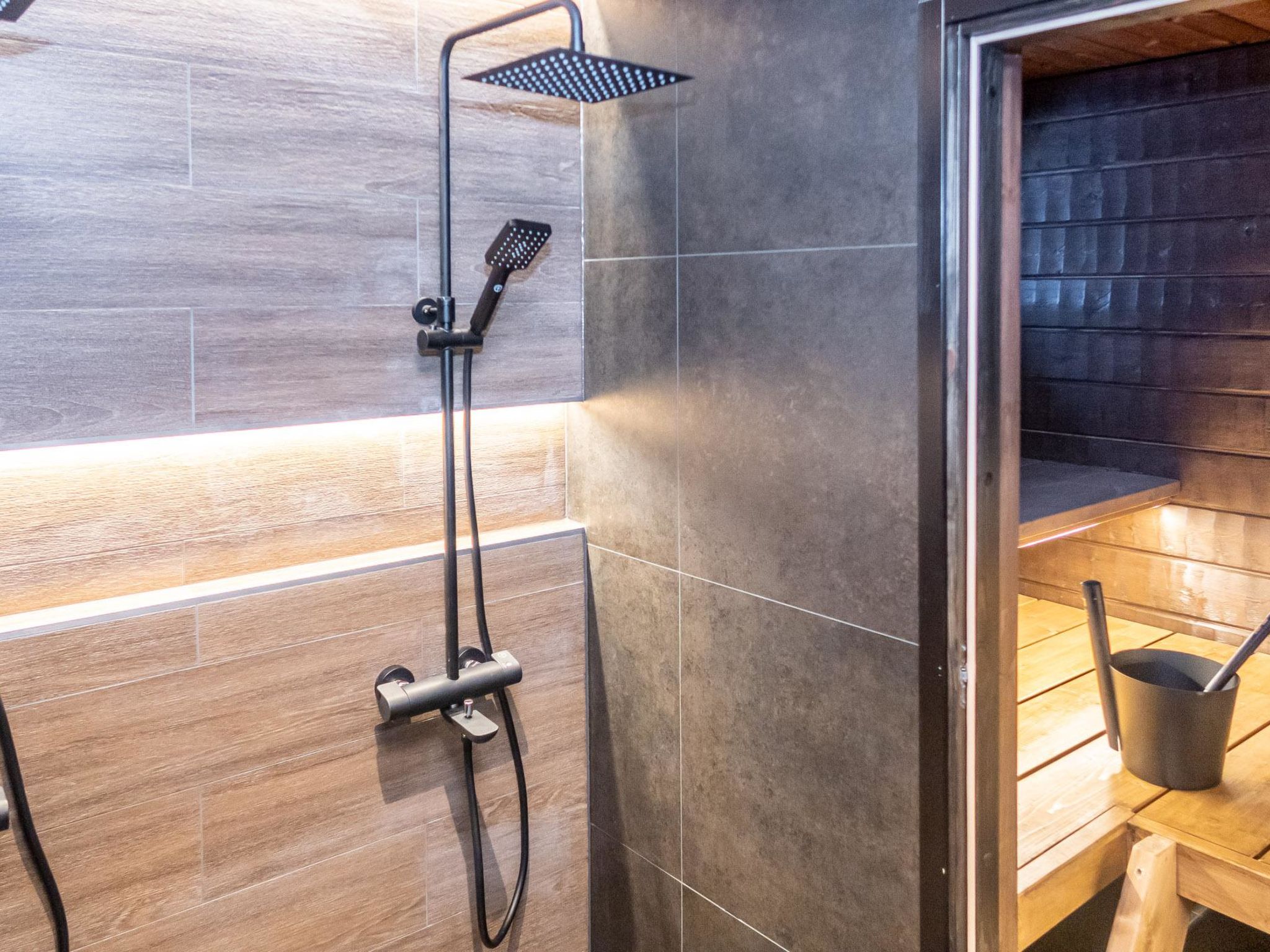 Photo of Vaaranhelmi