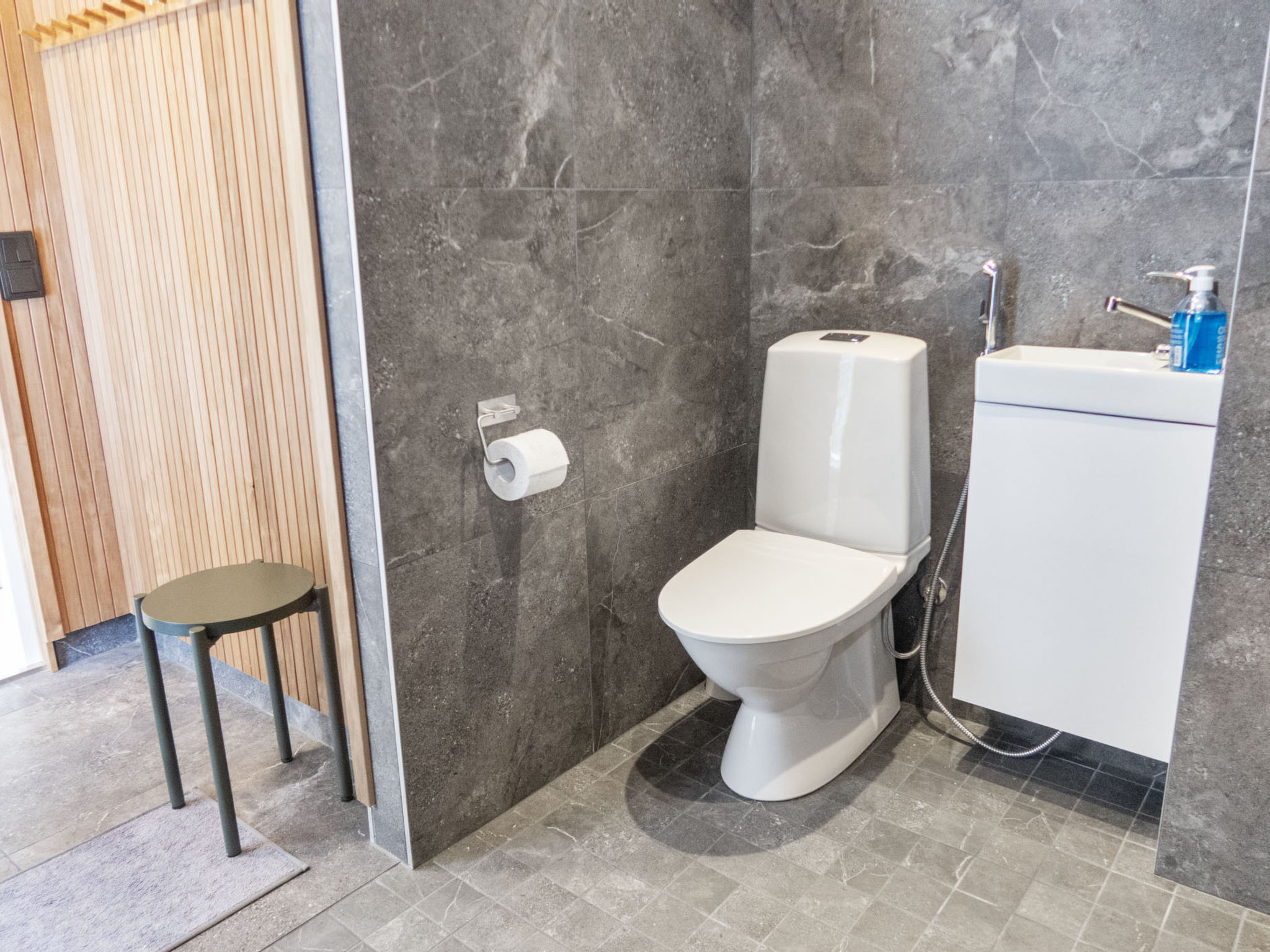 Rukan kide a - Inside