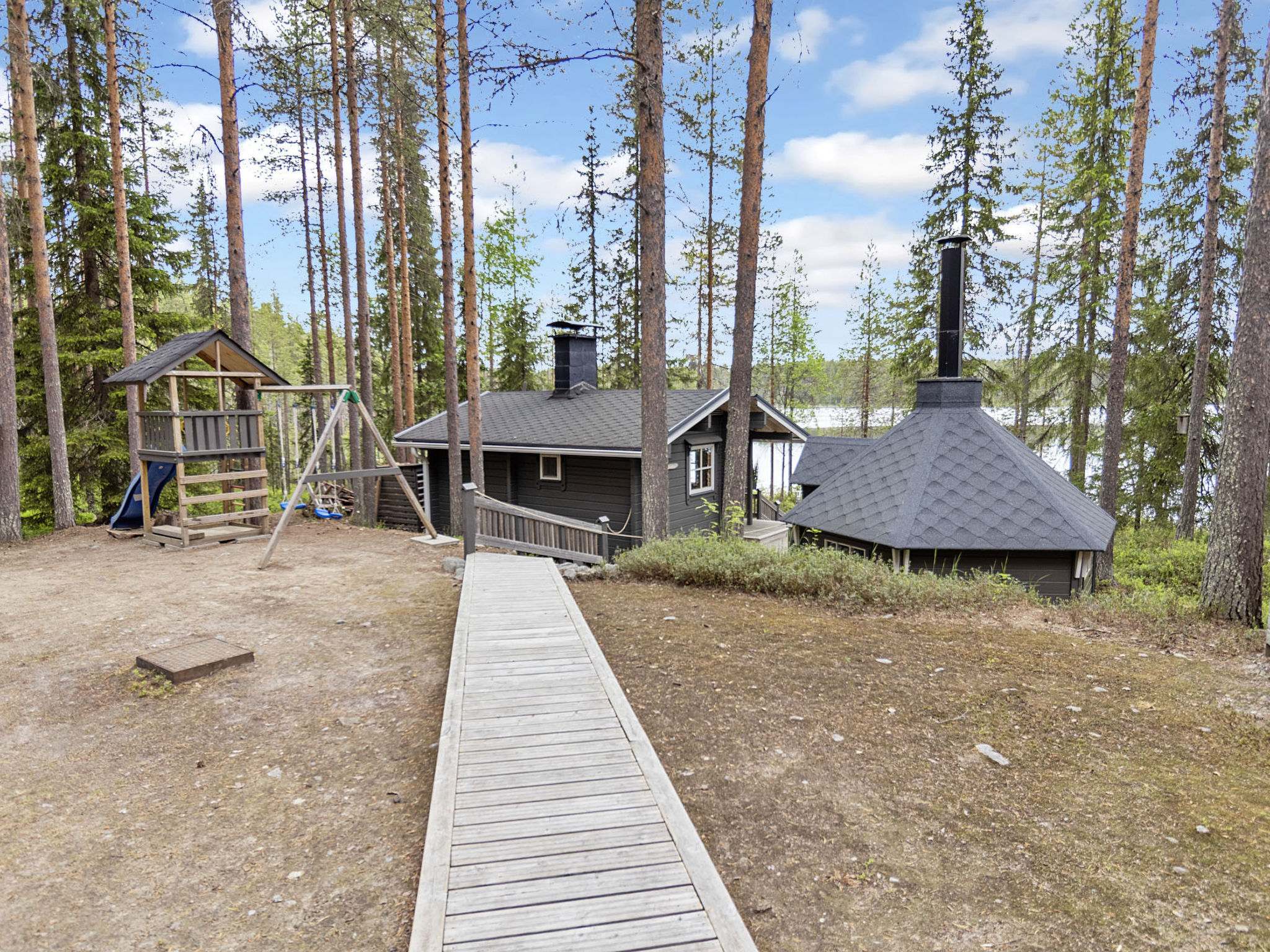 Alakitkanranta - Dedans