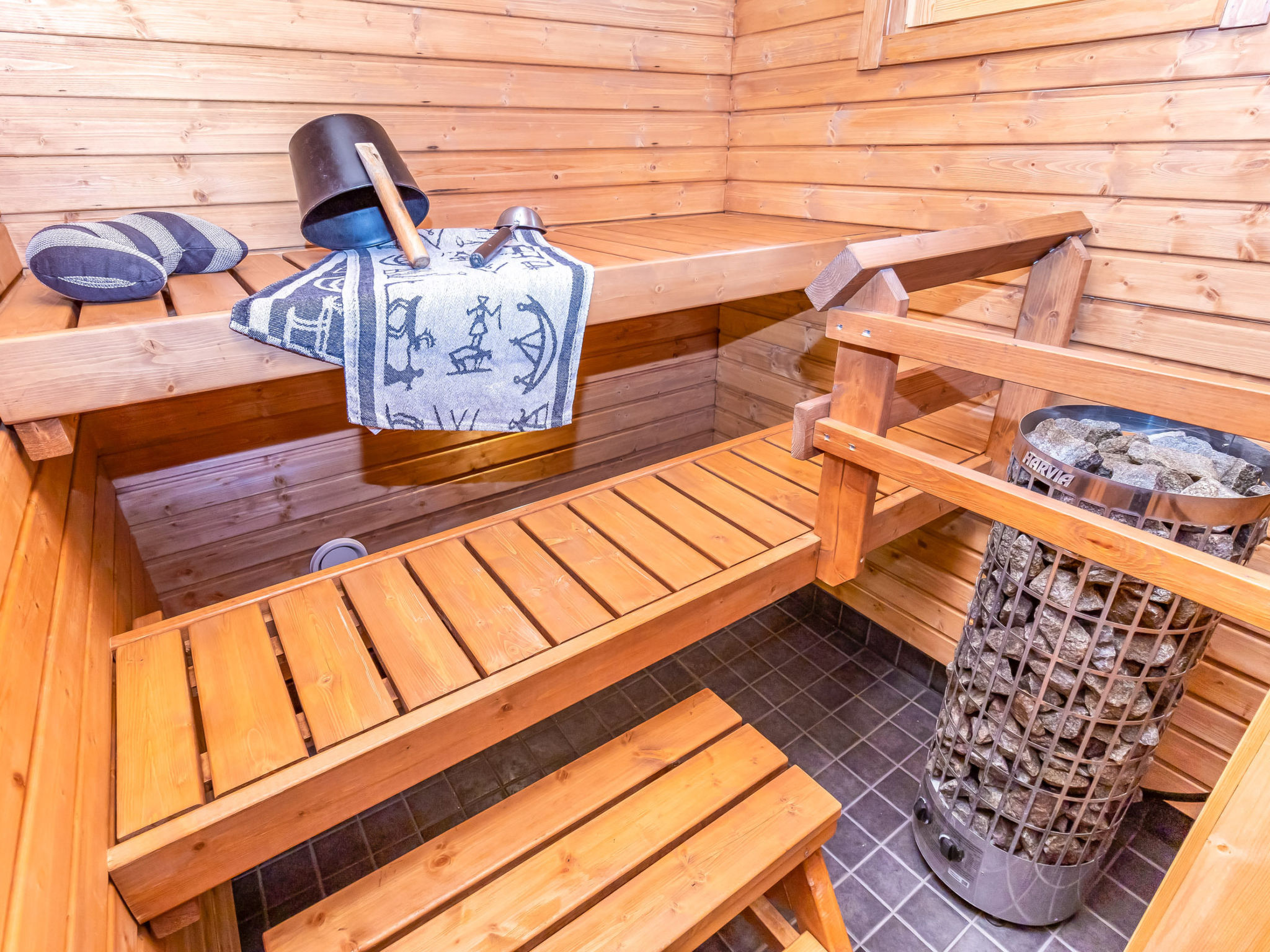 Photo of Ruka sinirinta as. 1