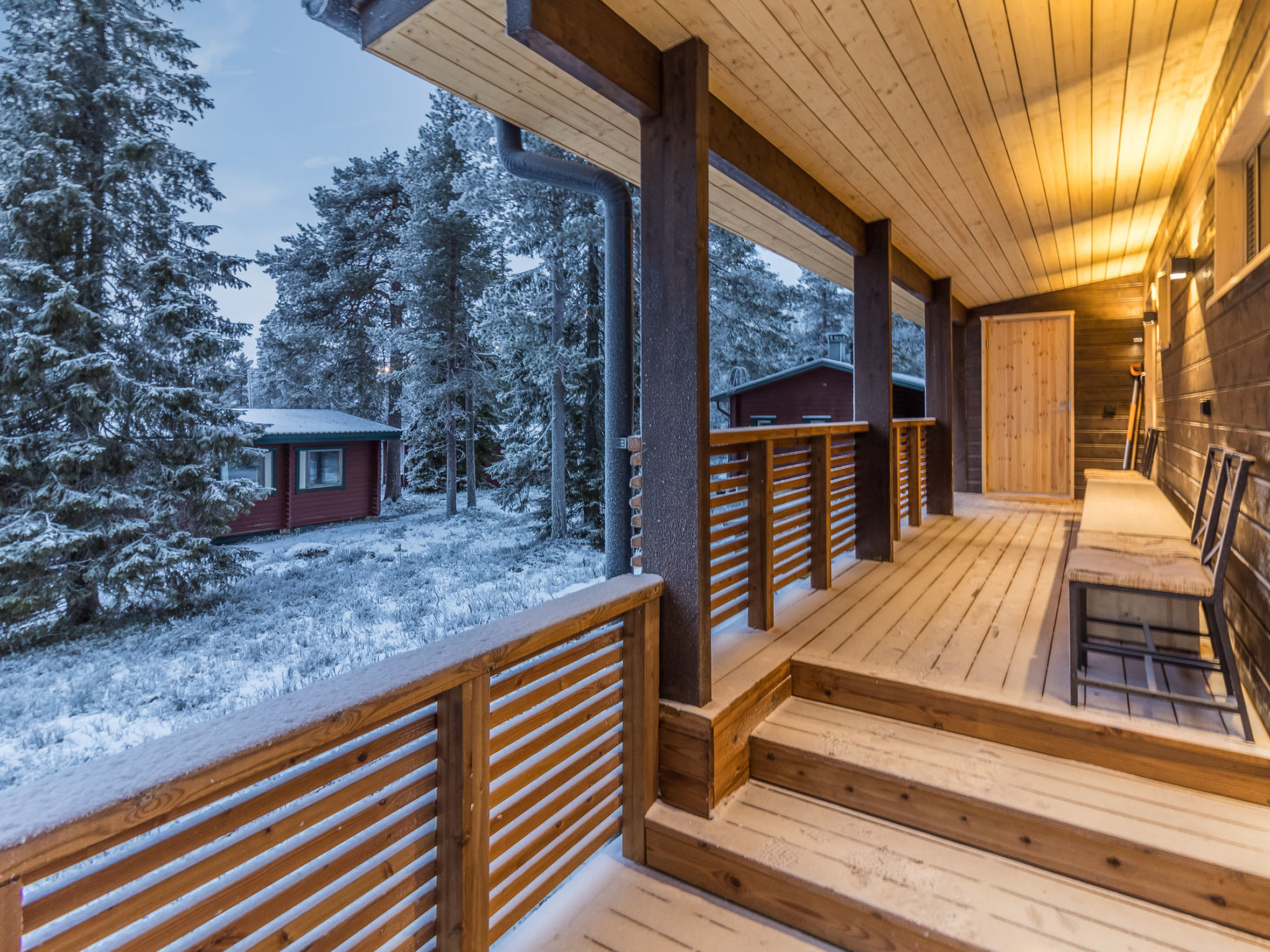 Kelokaltiokylän maja 22