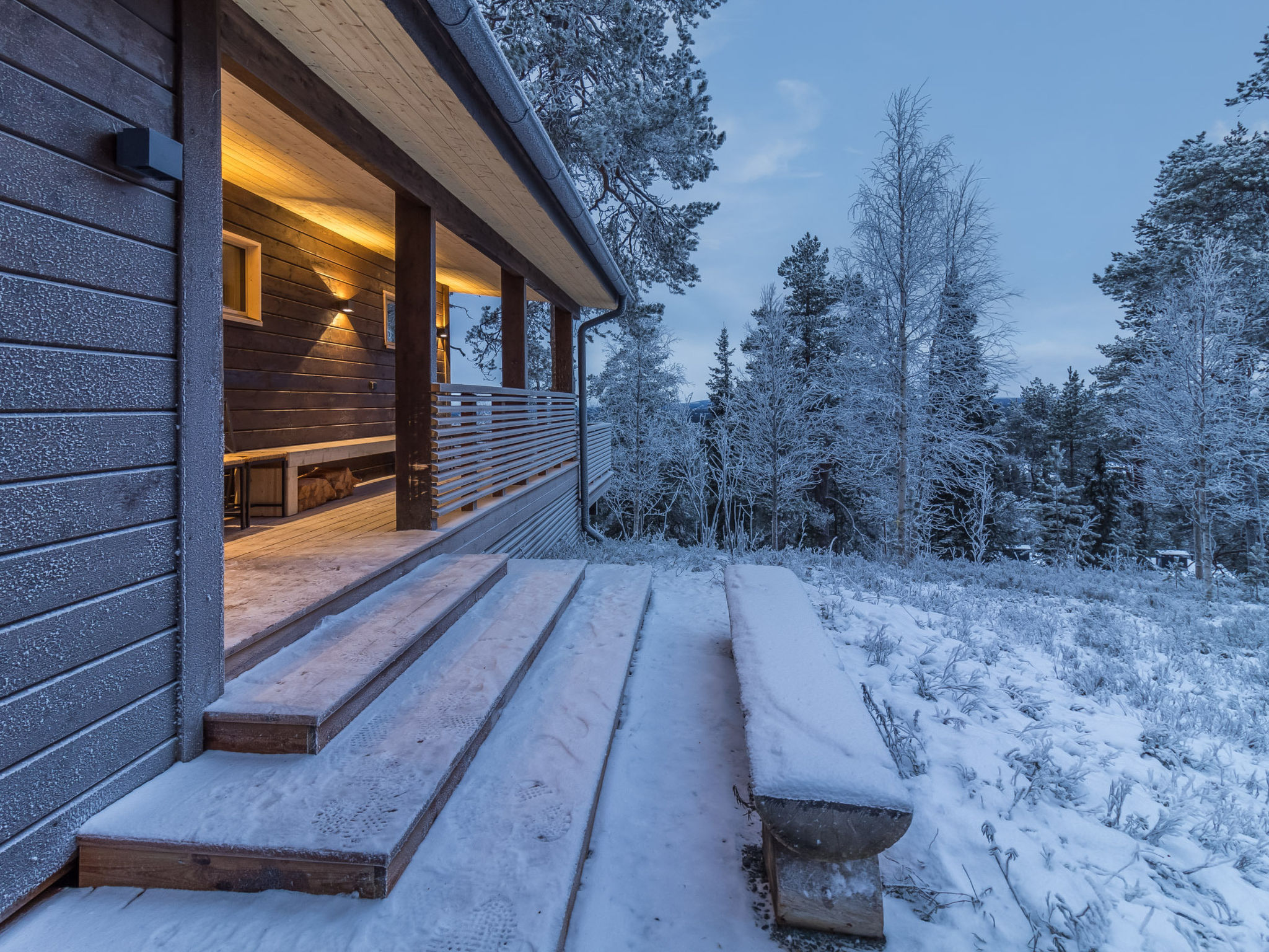 Kelokaltiokylän maja 22