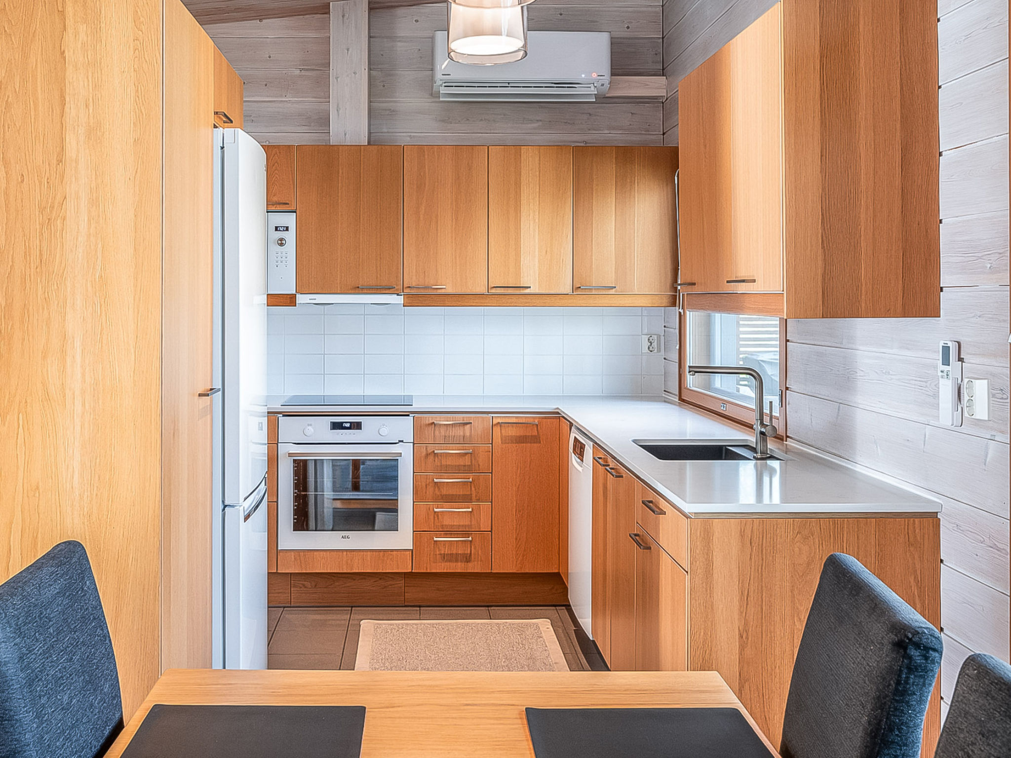 Aan het meer: Stijlvol vakantiehuis Koukunmaja in Kuusamo - foto 3