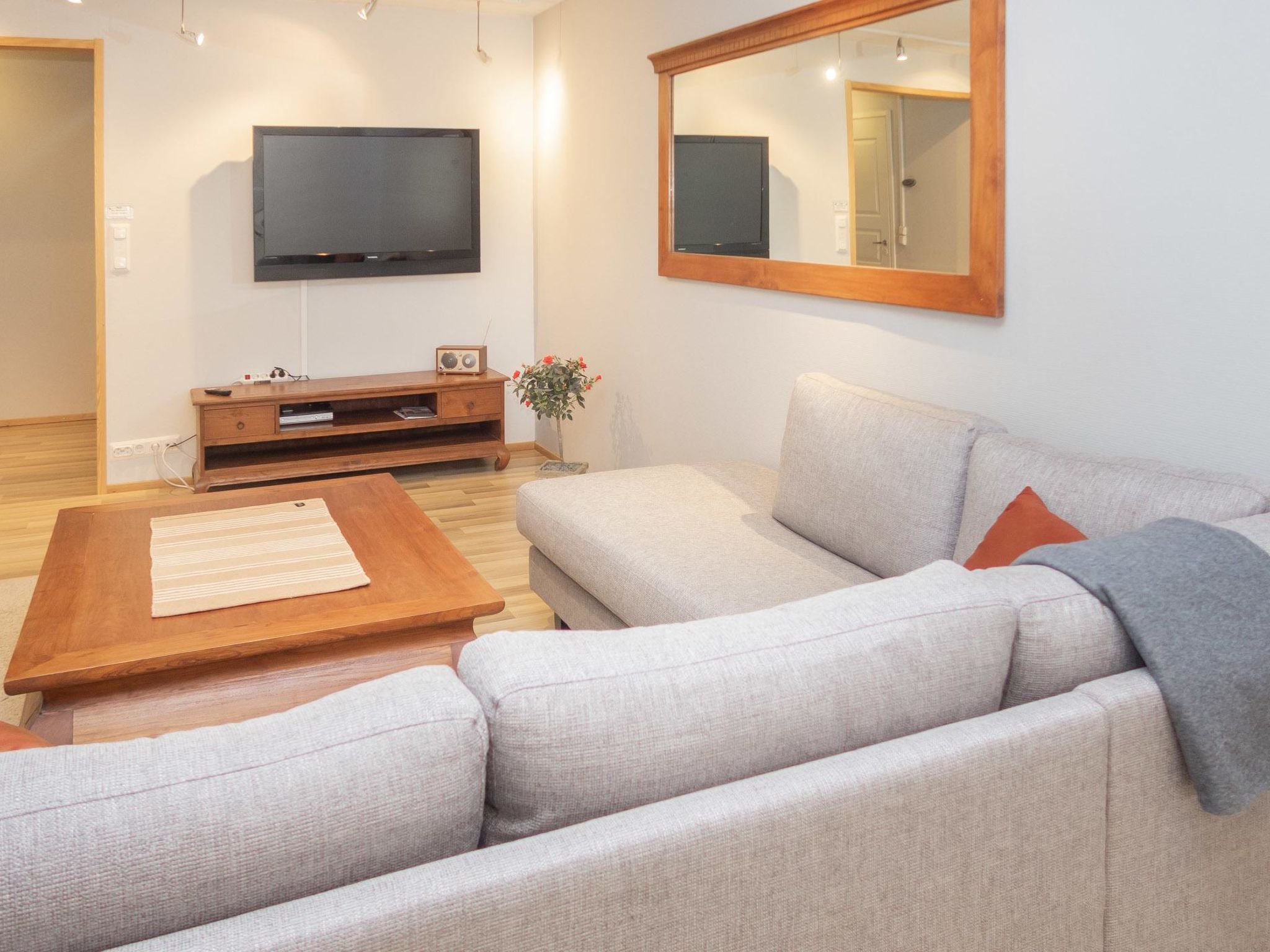 Photo of Muuttohaukka