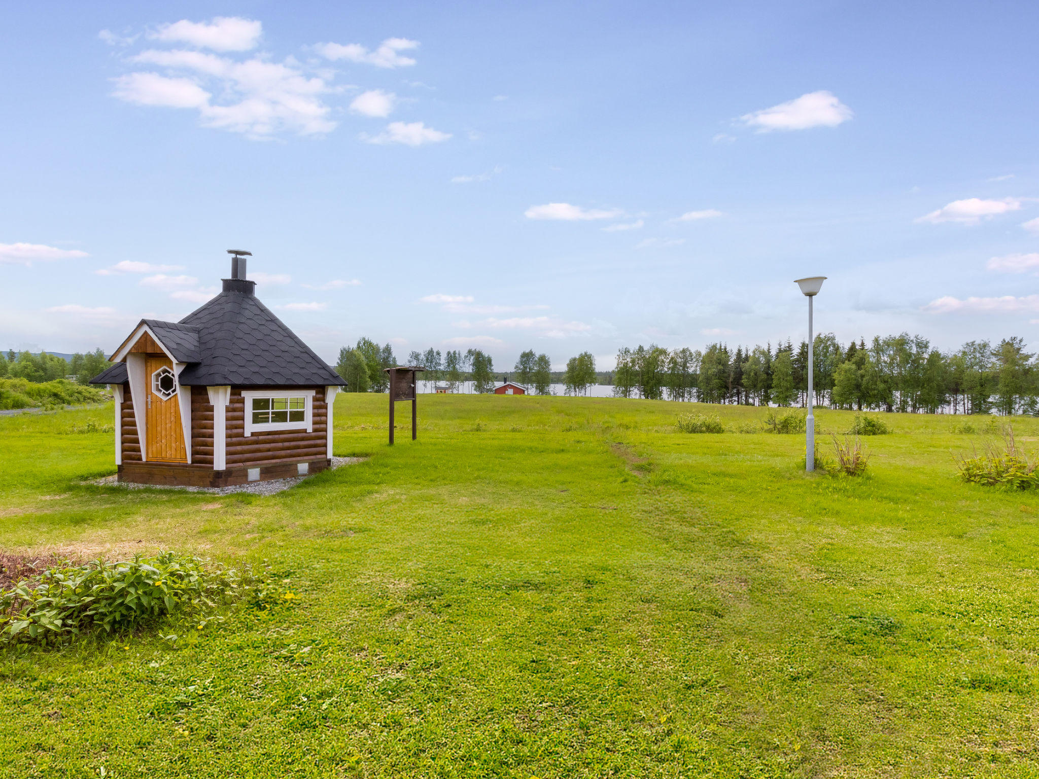 Ruka-kitkan käki - Binnen