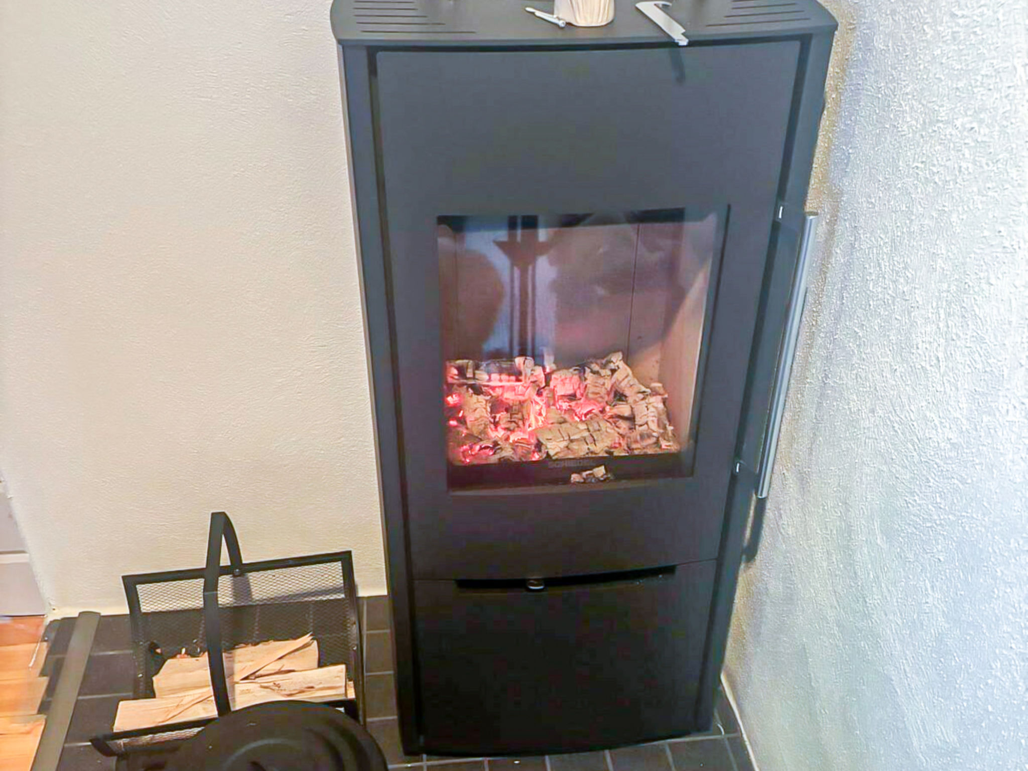 Photo of Mustalampi 5 satakieli