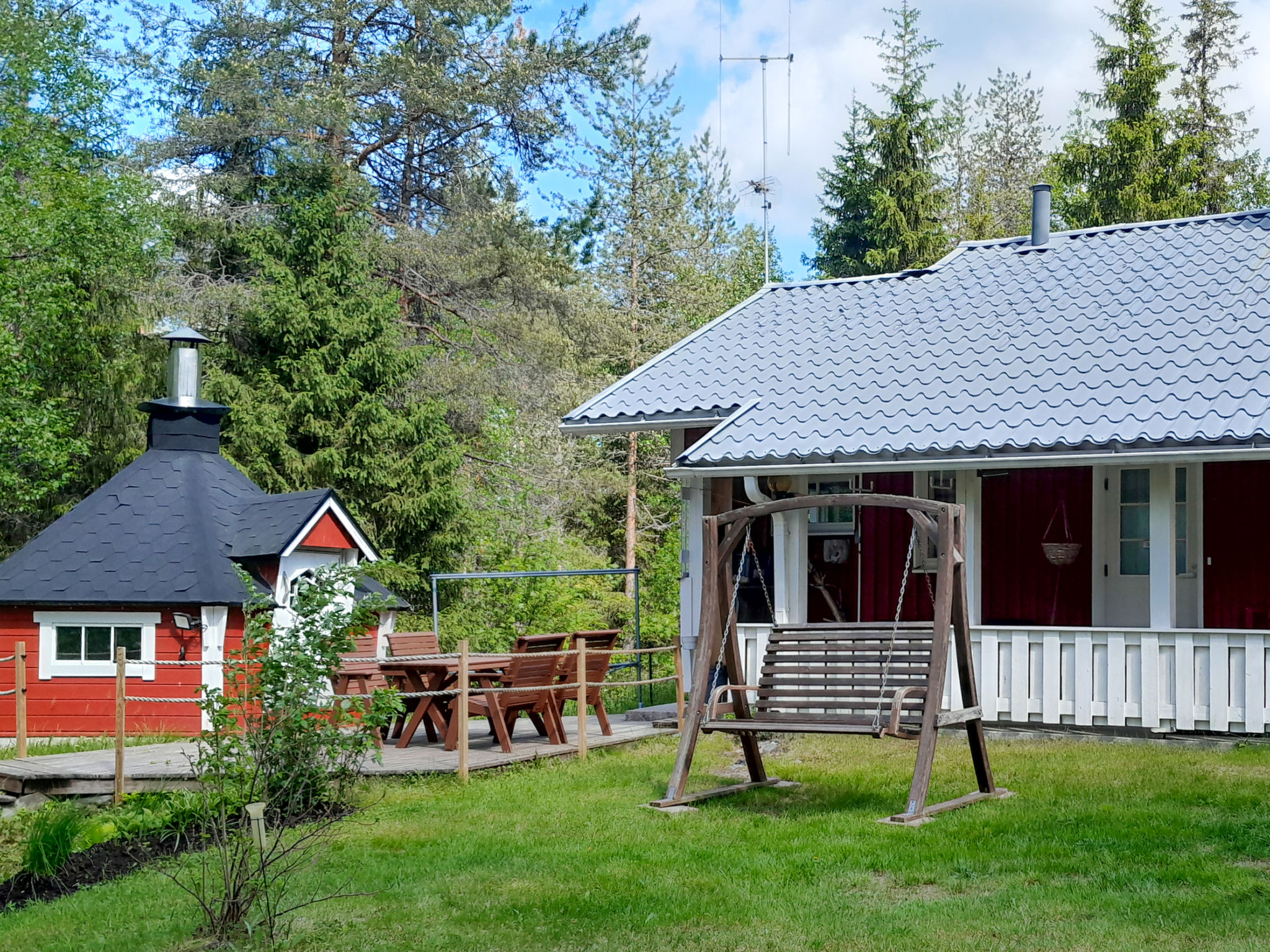Peukaloinen b1