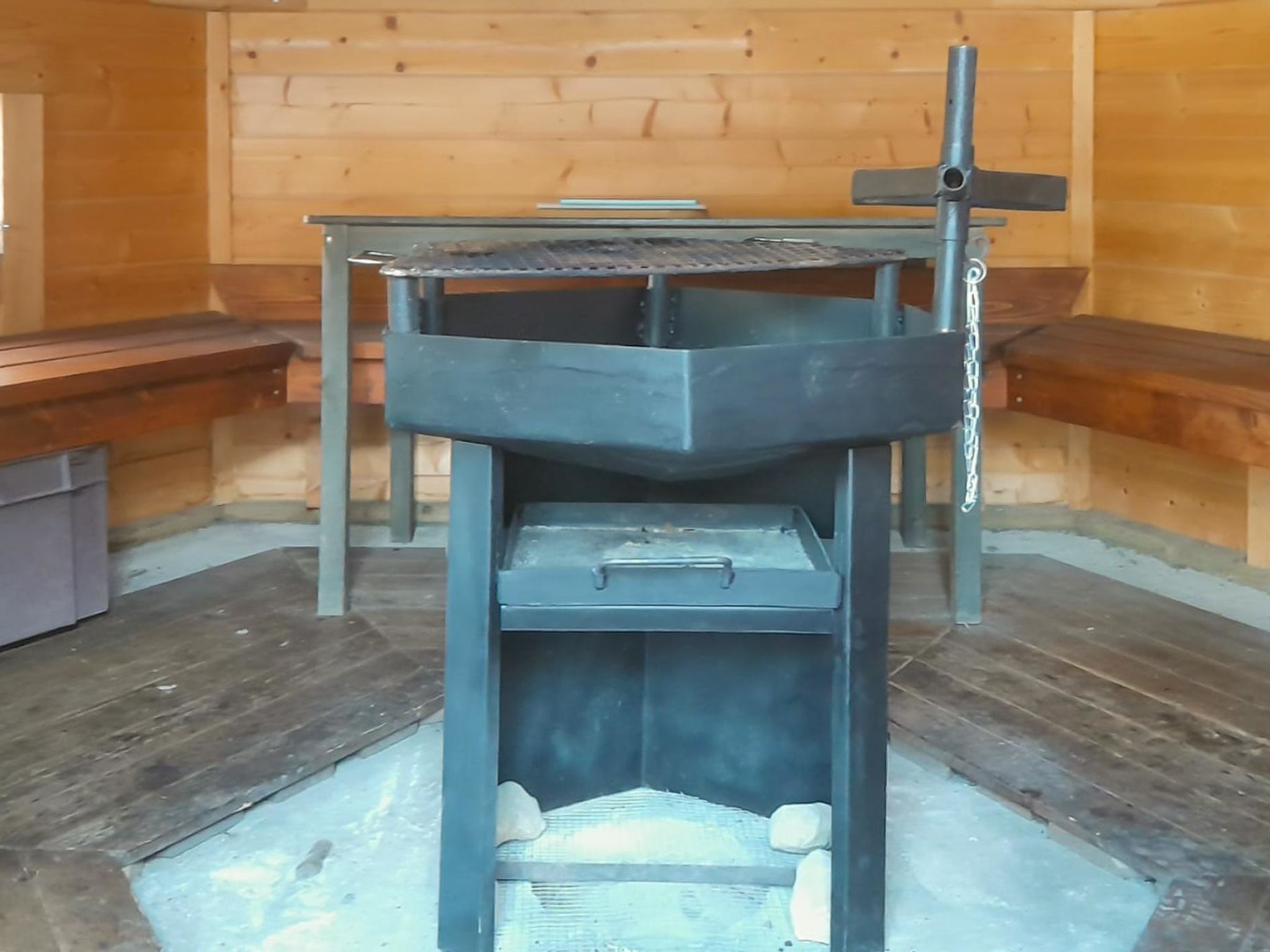 Photo of Peukaloinen b1