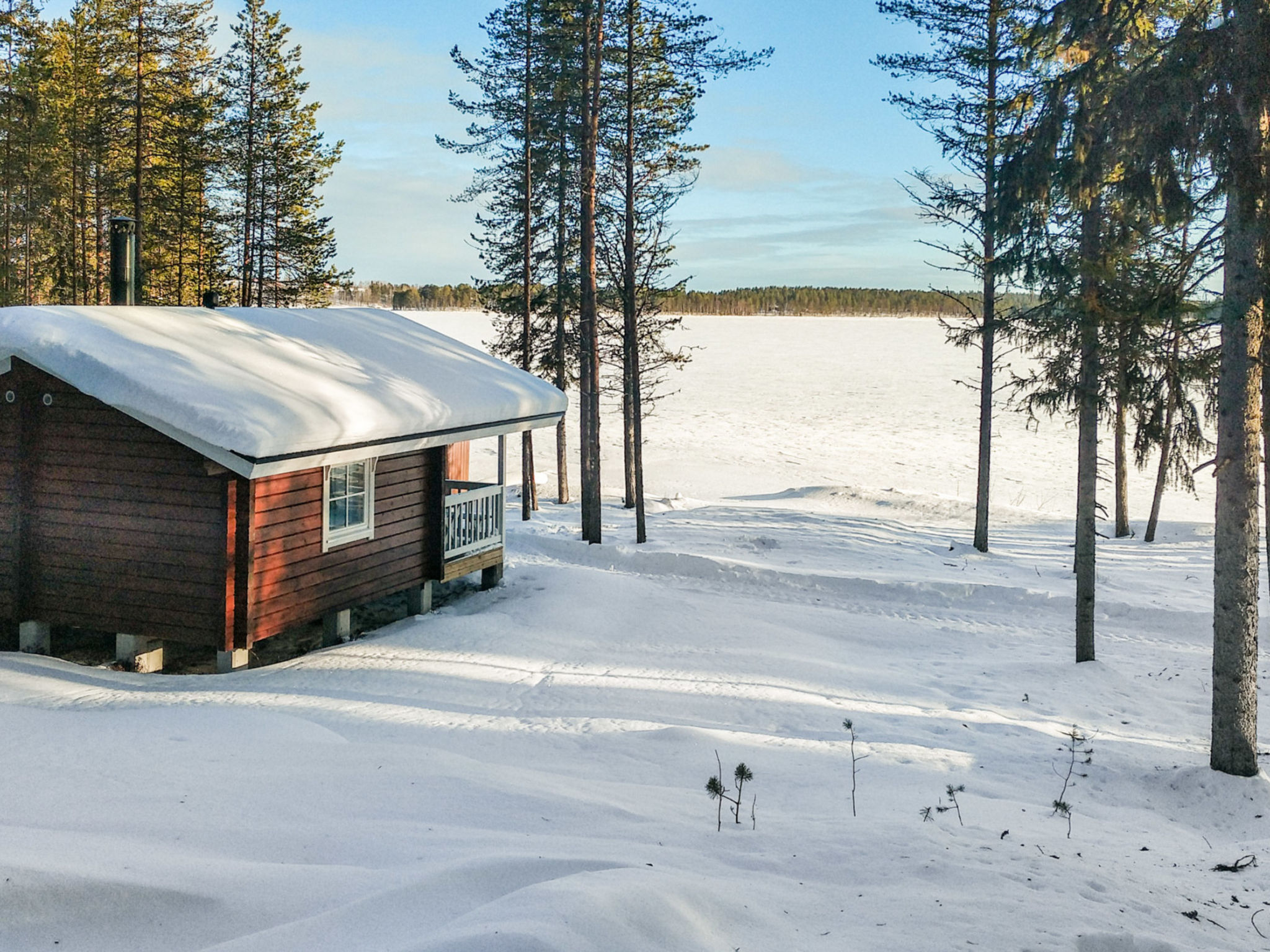 Ylikitkajärvi, kesäkumpu