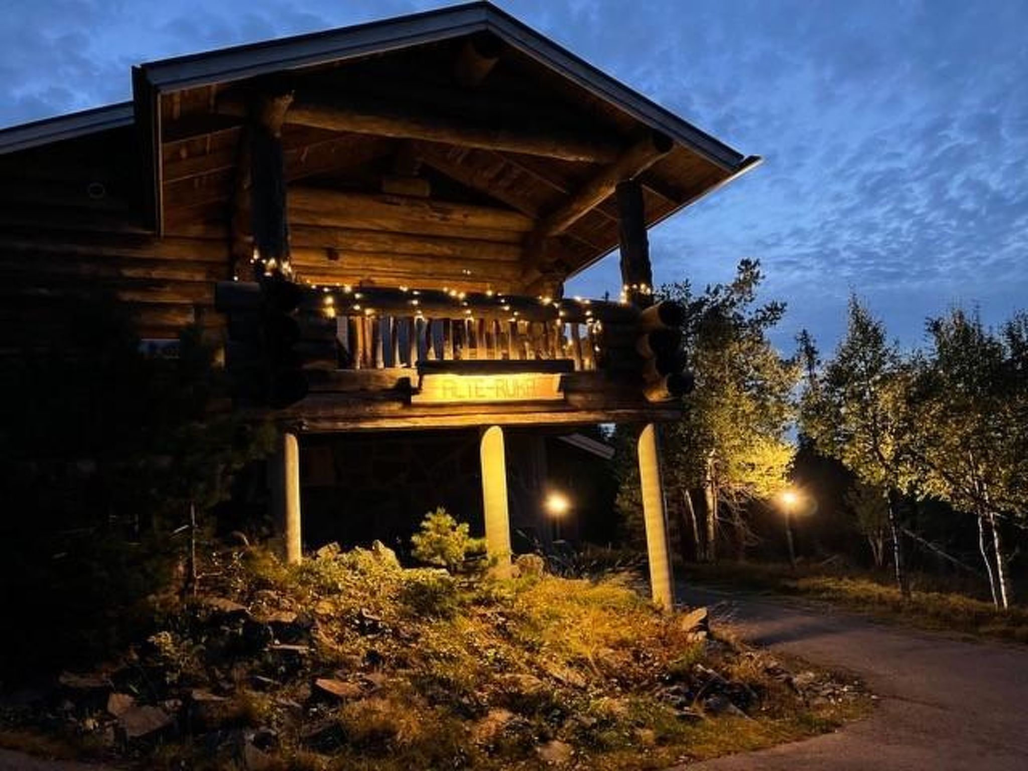 Alte ruka ansa-Binnen