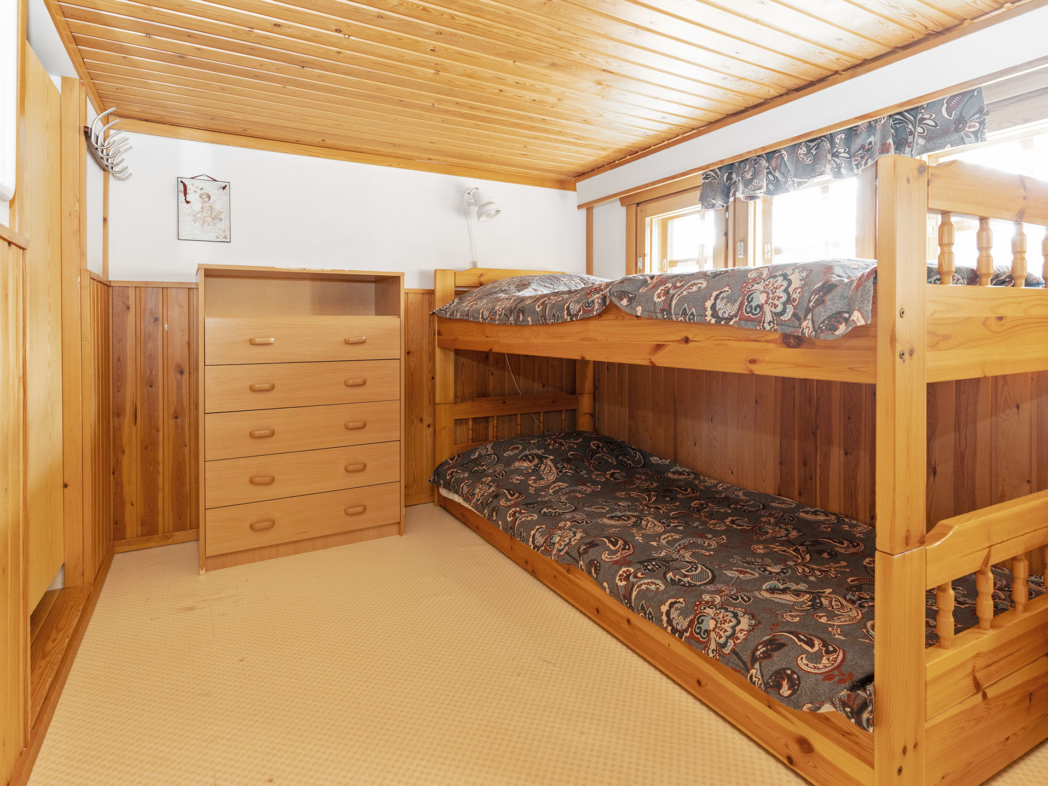 Lomakivakka b6 - Binnen