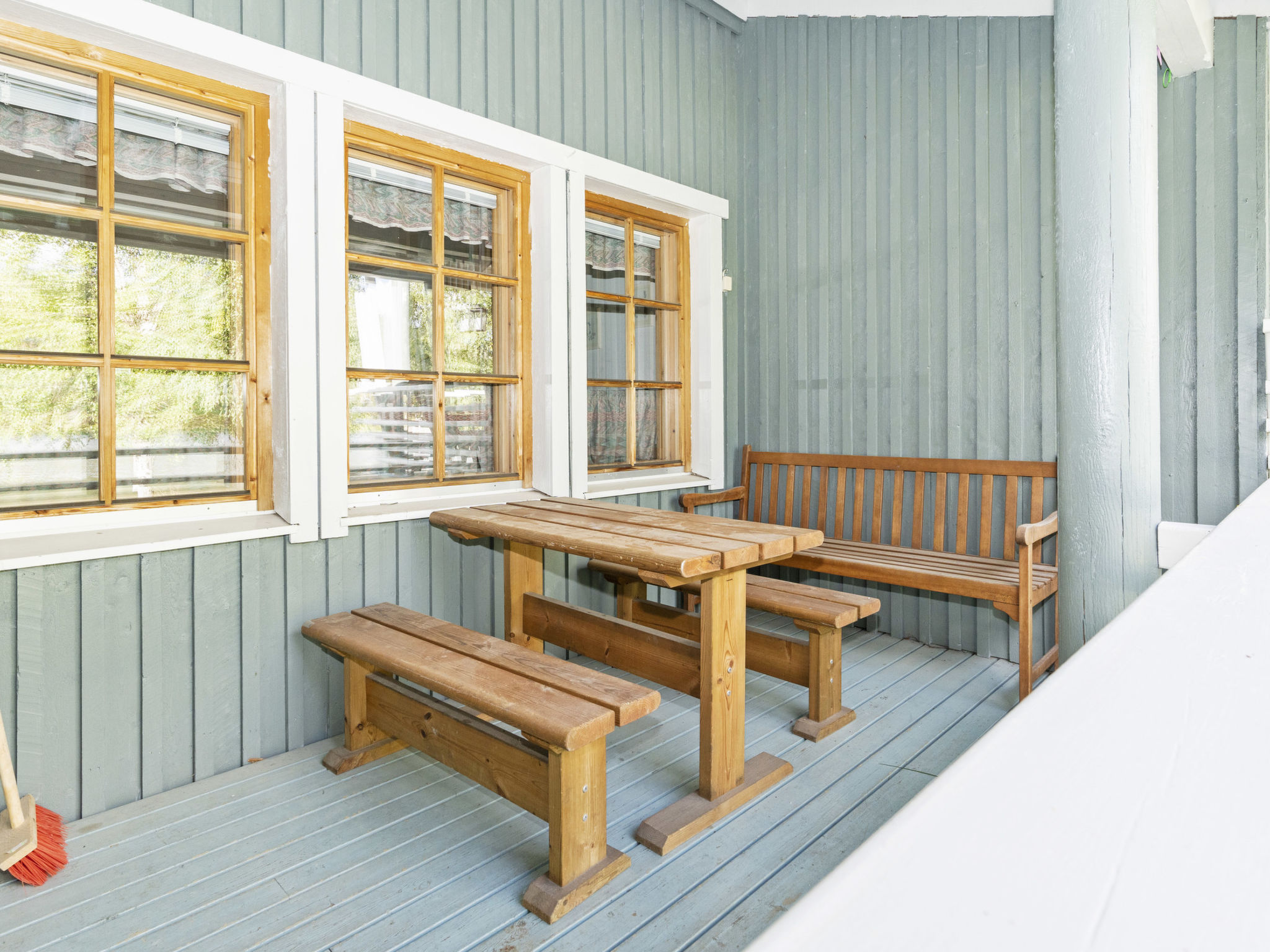 Lomakivakka b6 - Binnen