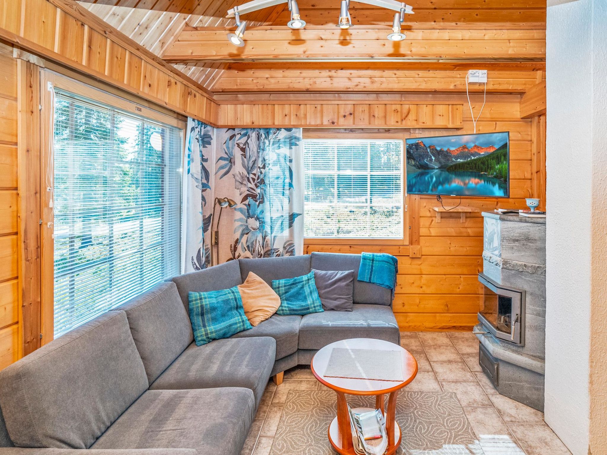 Photo of Kinostupa 1a (2)