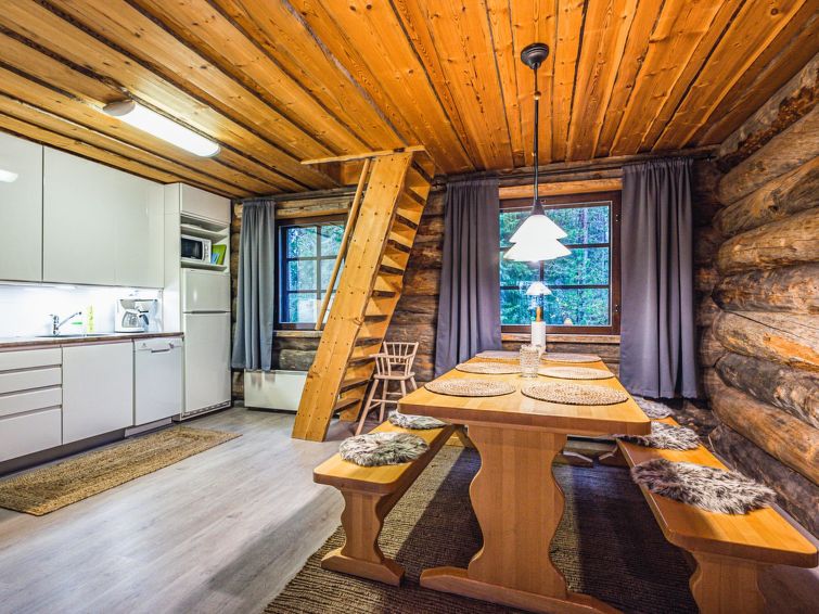 Keisarinhovi - Slide 11