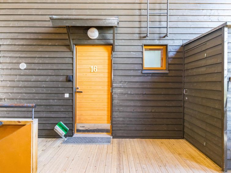 Photo of Karhunvartijan linna b16