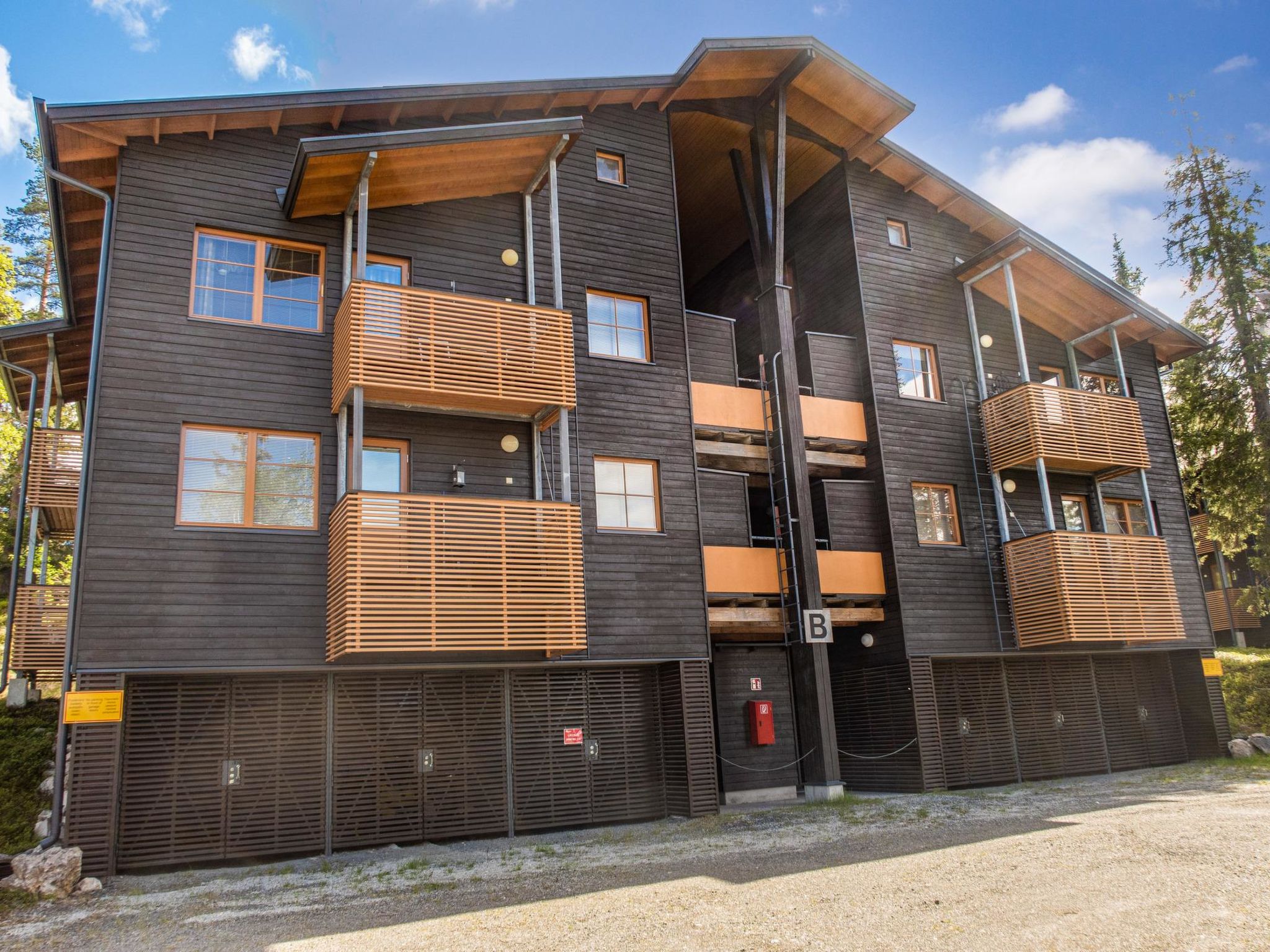 Photo of Karhunvartijan linna b16