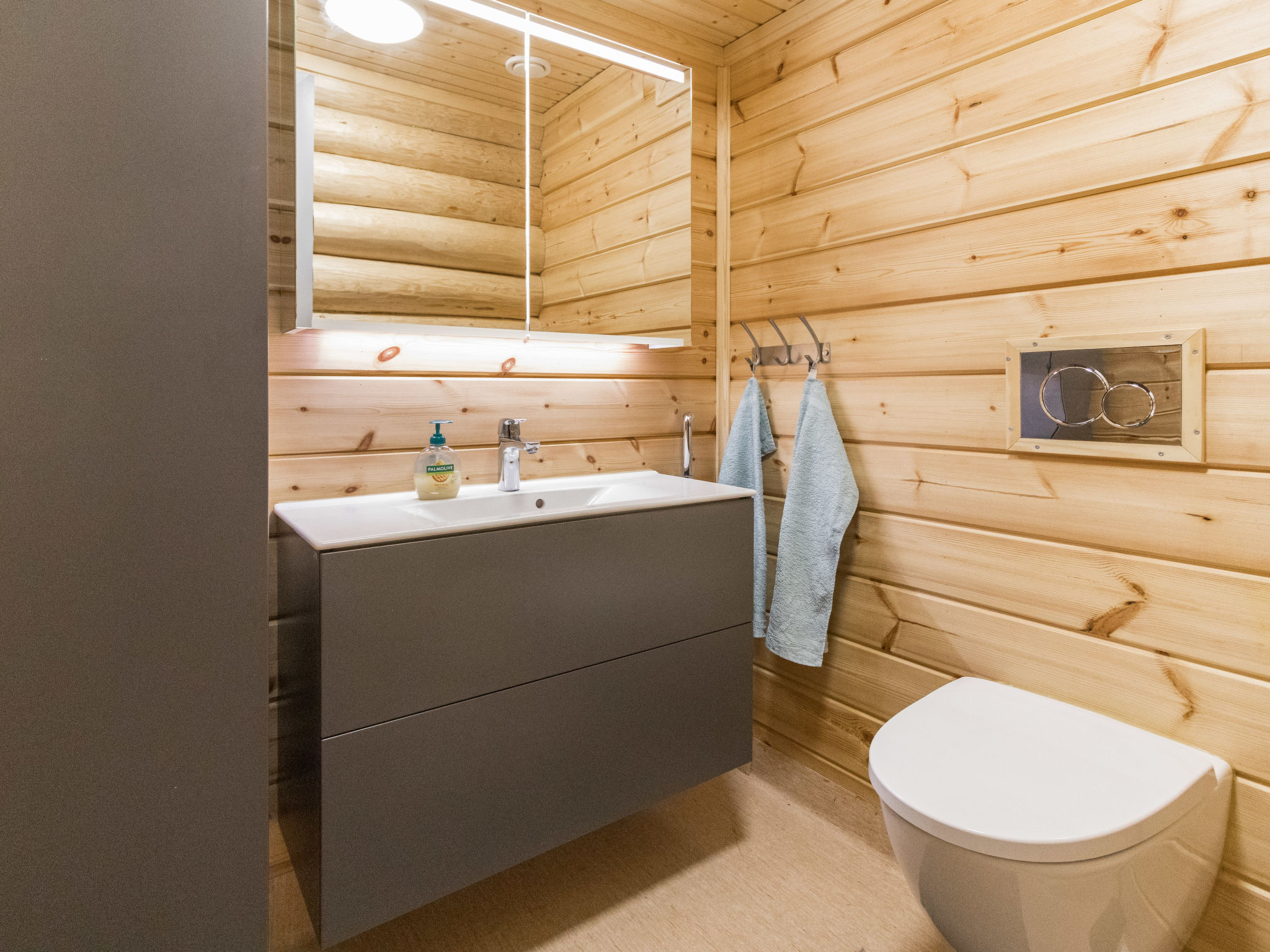 Salvostie 13, hetta-Drinnen