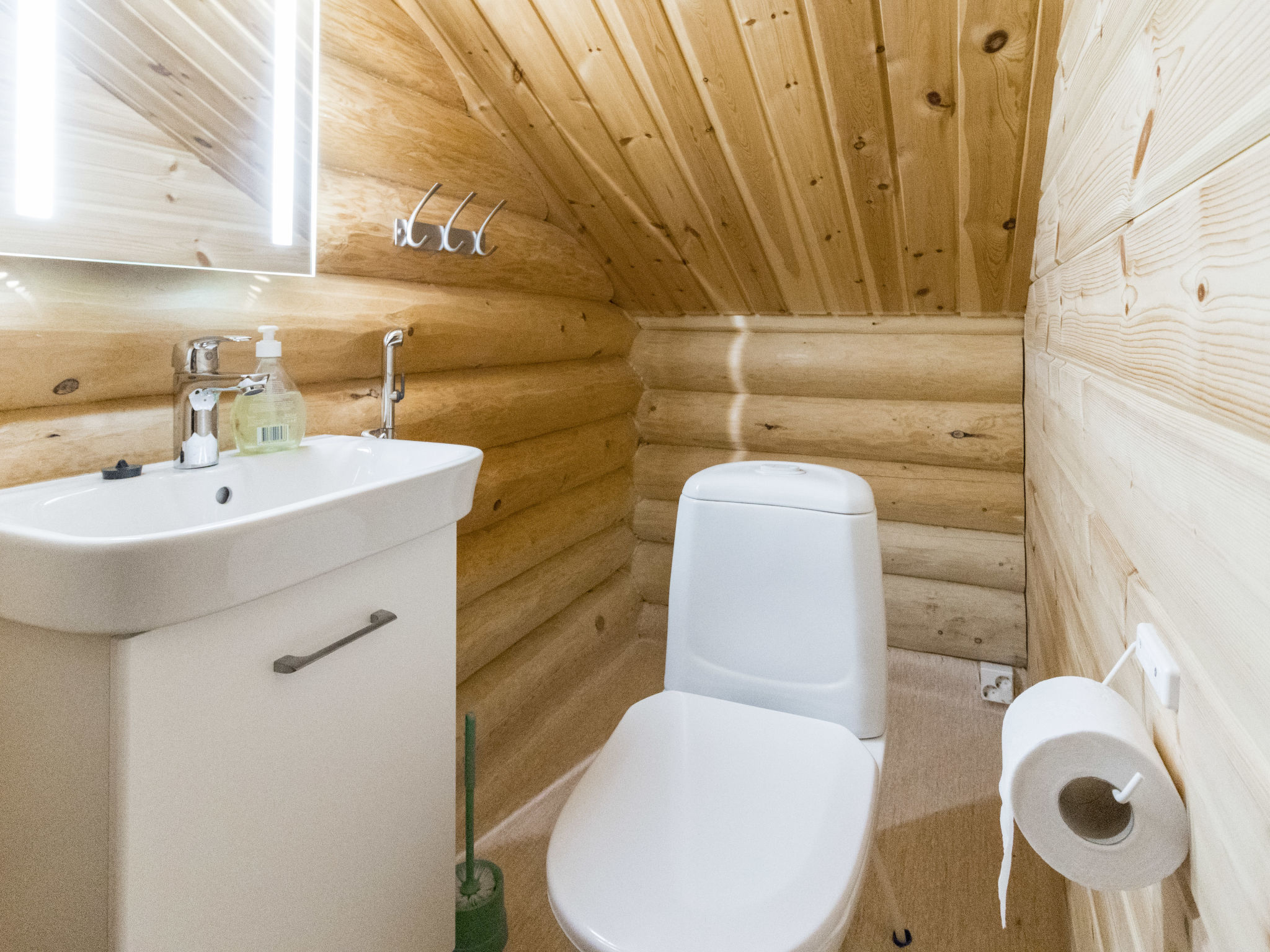 Salvostie 13, hetta-Drinnen