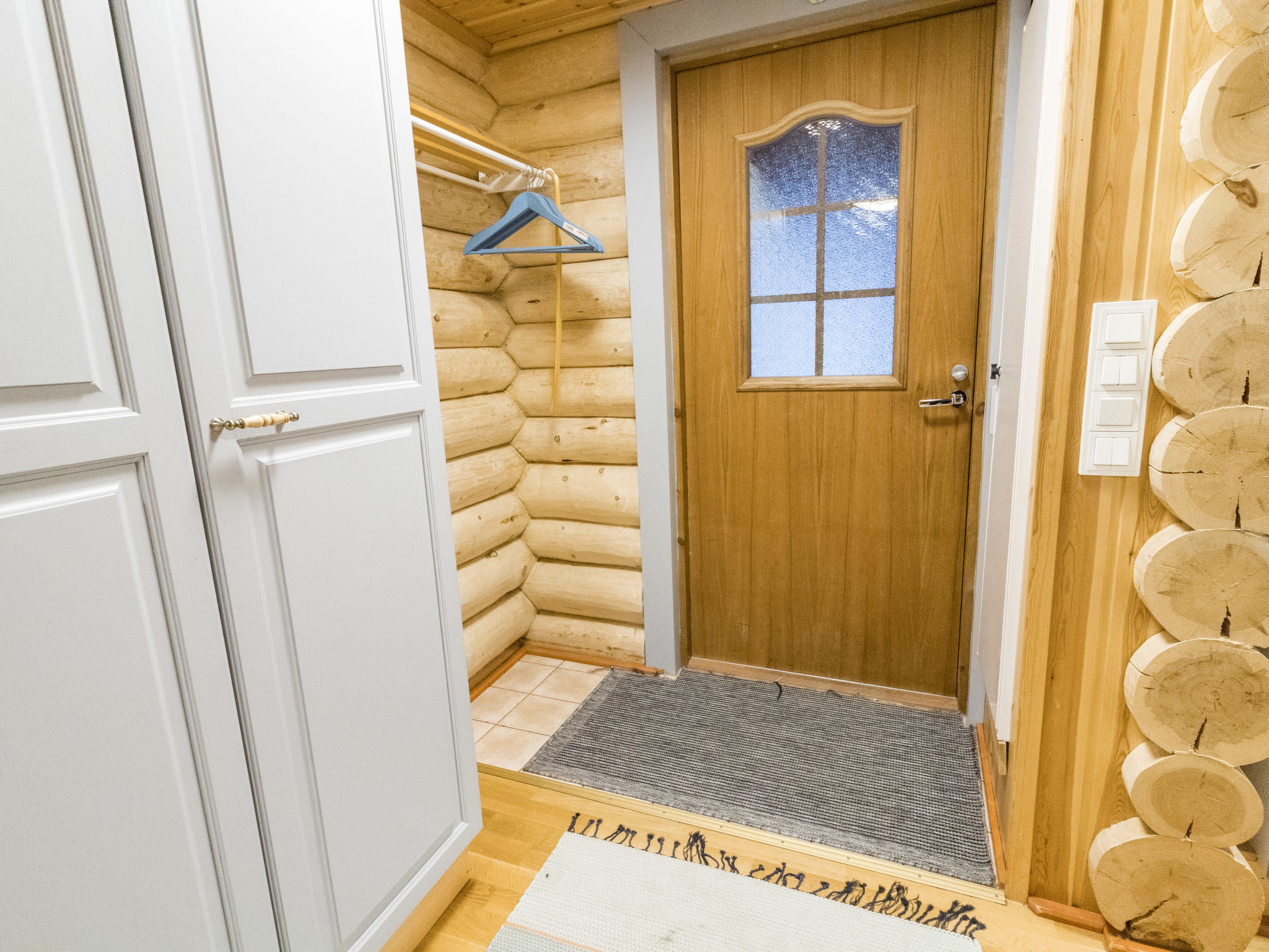 Salvostie 13, hetta-Drinnen