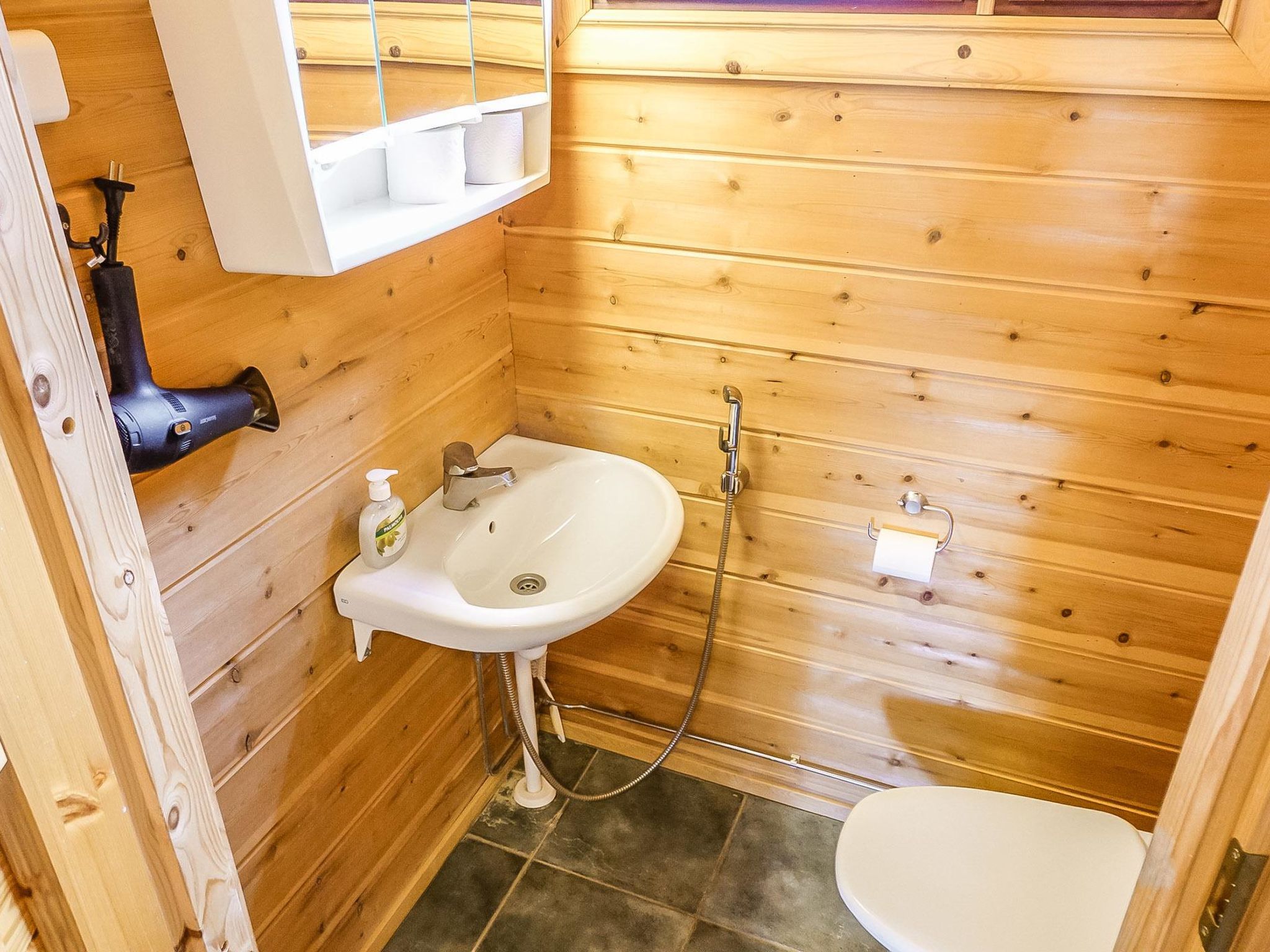 Luongasloma 2-Inside