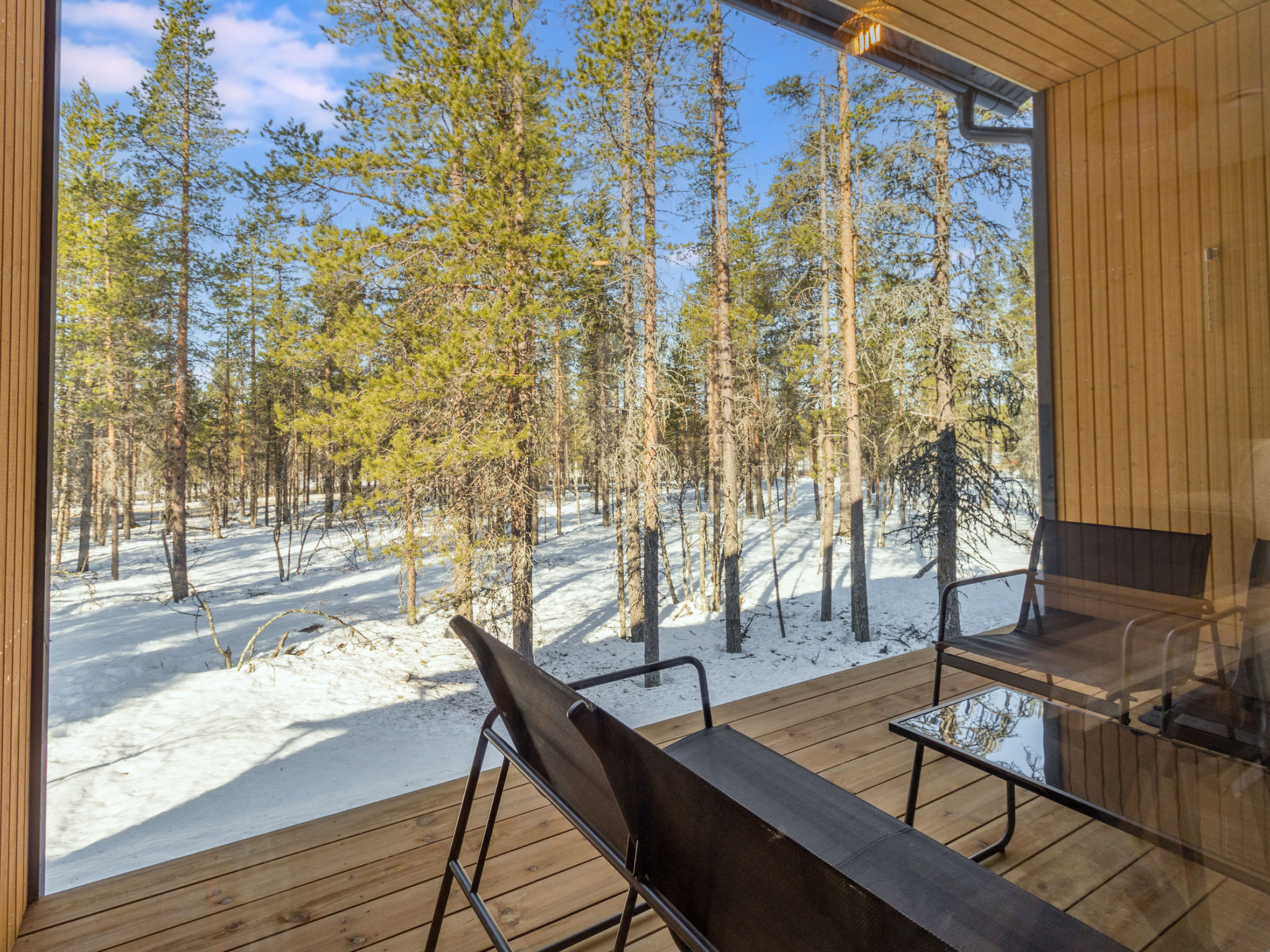Photo of Saariselän aavahelmi b