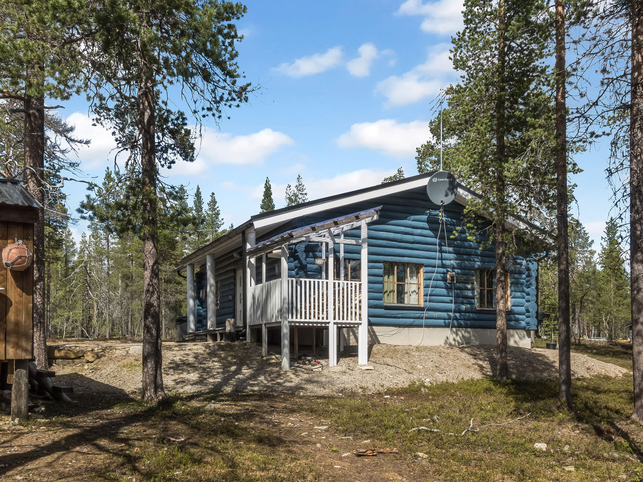 Aurora cabin