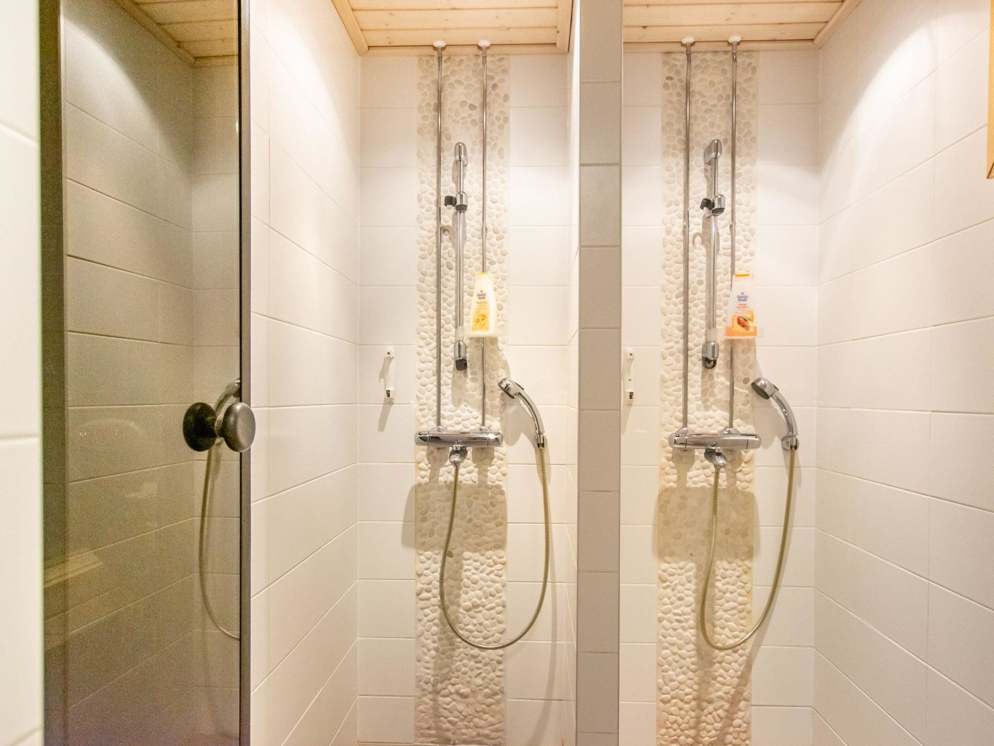 Photo of Nilikuru e 12