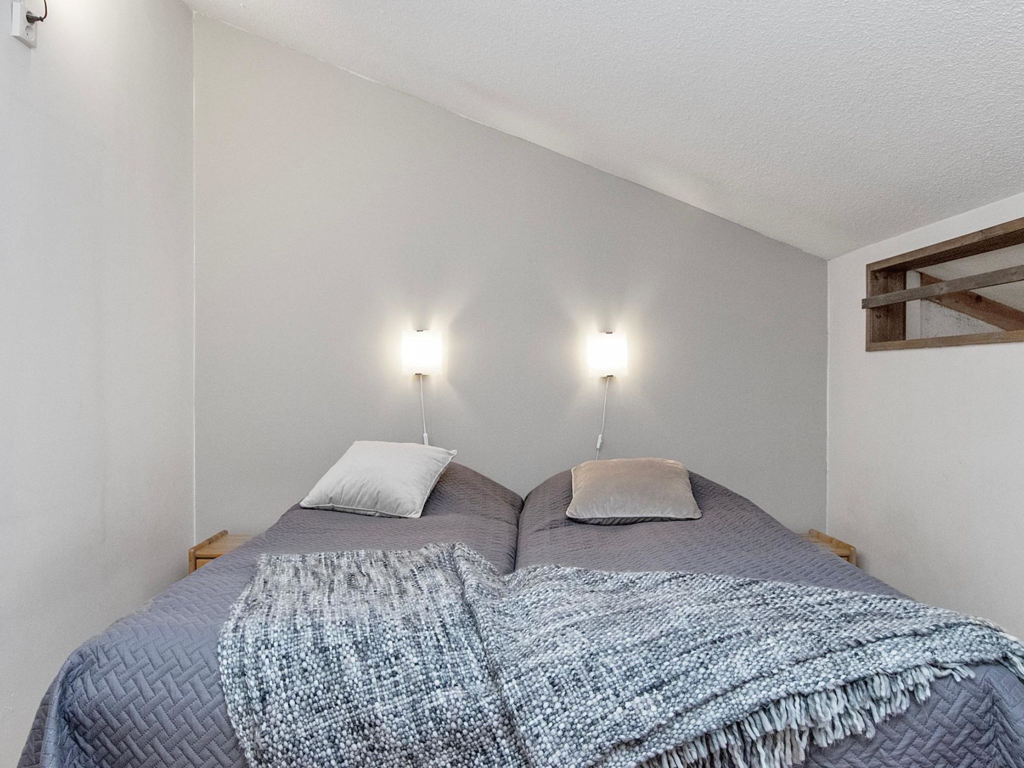 Photo of Saarihely a 2