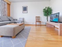 Saariselkä appartement met sauna, 550m van meer en vlakbij diensten - thumbnail 3