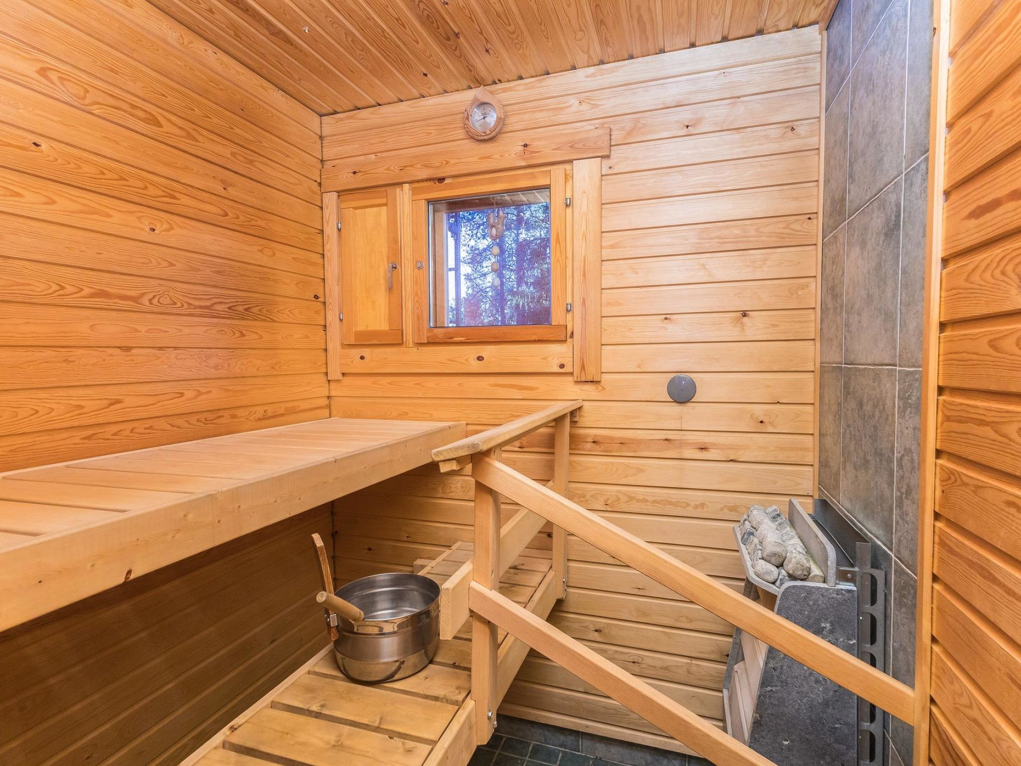 Marjarinne 8 a-Binnen