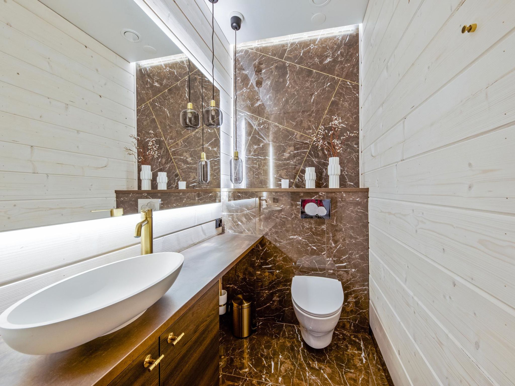 Levi star west a-Binnen