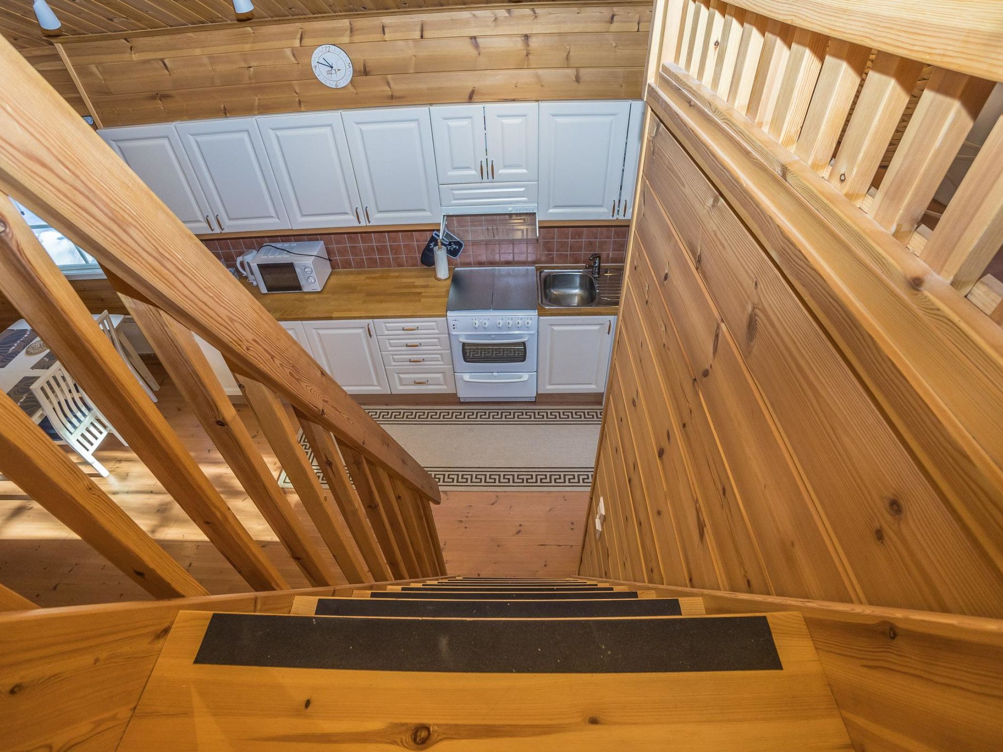 Jerisrannantie 7-Dedans