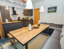 Villa Kätkänkierros: Ruim vakantiehuis aan meer in de bergen bij Levi - thumbnail 5
