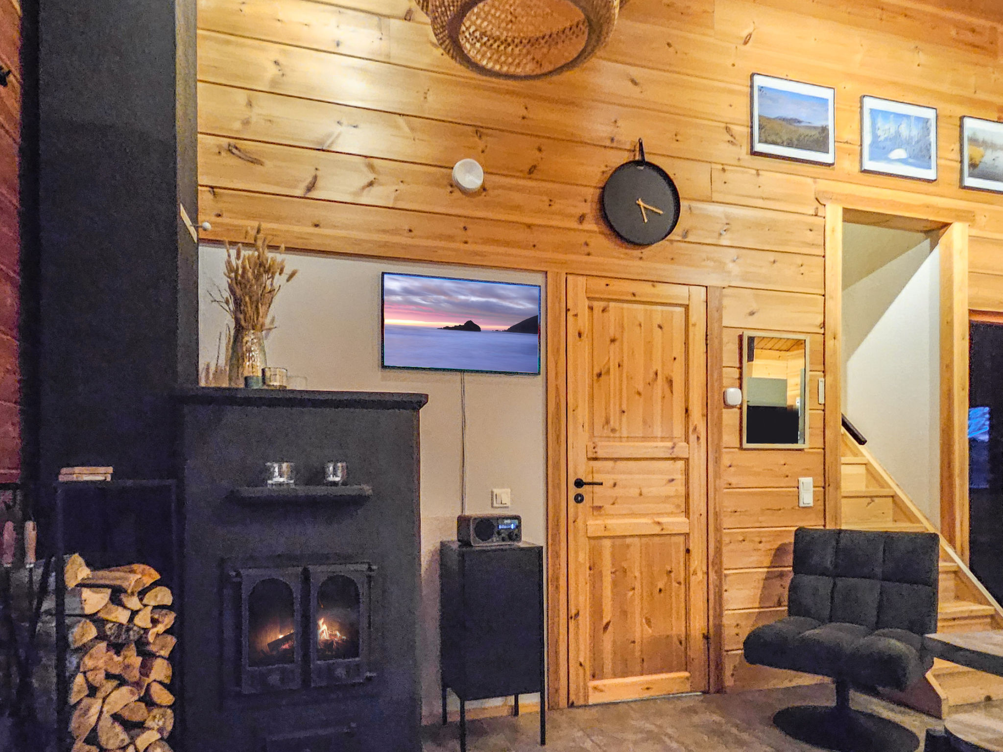 Rovarakka 1 b-Binnen