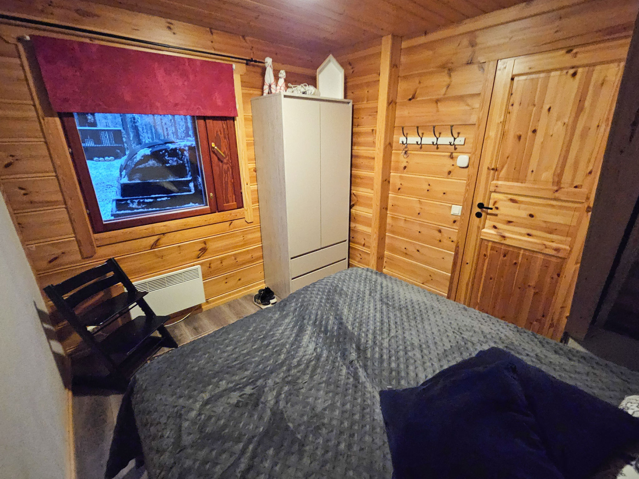 Rovarakka 1 b-Binnen